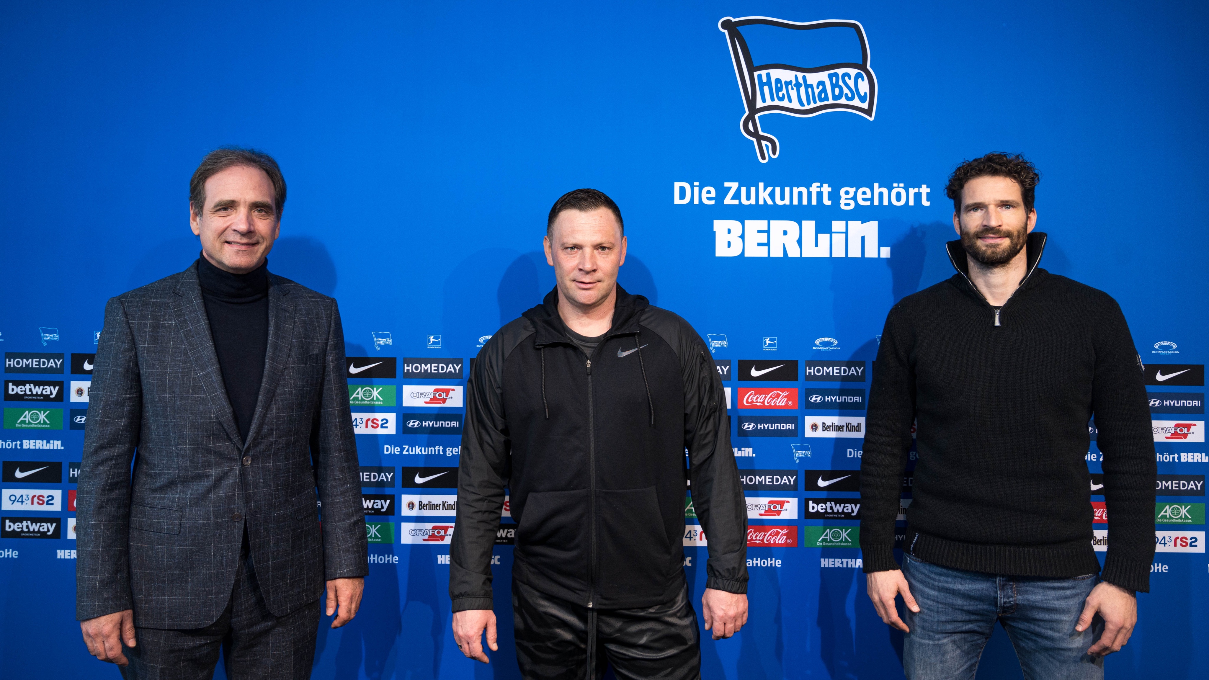 Hertha Berlin bez sztabu trenerskiego i kluczowego zawodnika! Fatalne informacje dla klubu Krzysztofa Piątka