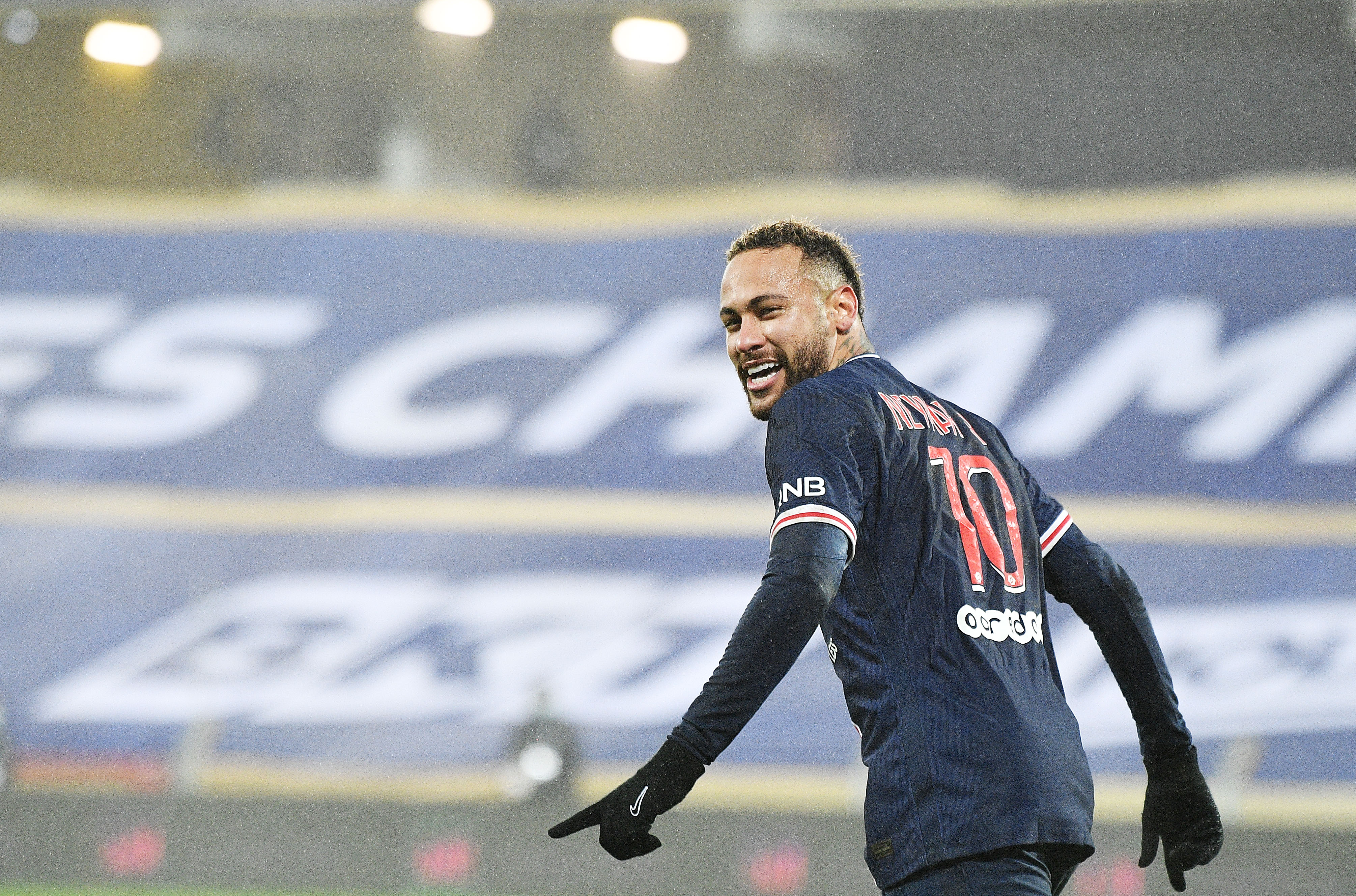 Koniec sagi transferowej z Neymarem! Pojawił się oficjalny komunikat PSG