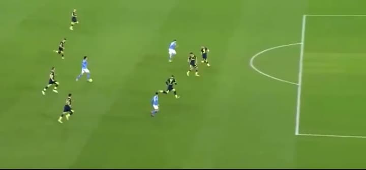 Napoli pokonało ekipę ze strefy spadkowej. Padł gol w stylu Maradony. Przeciętny mecz Zielińskiego [WIDEO]