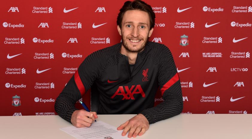 Liverpool ma nowego stopera! Podpisał długoletni kontrakt z mistrzami Anglii