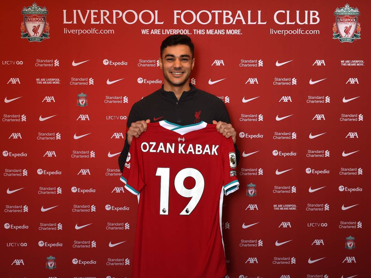 Ozan Kabak: Liverpool był drużyną, której kibicowałem w dzieciństwie. Zawsze chciałem tu przybyć