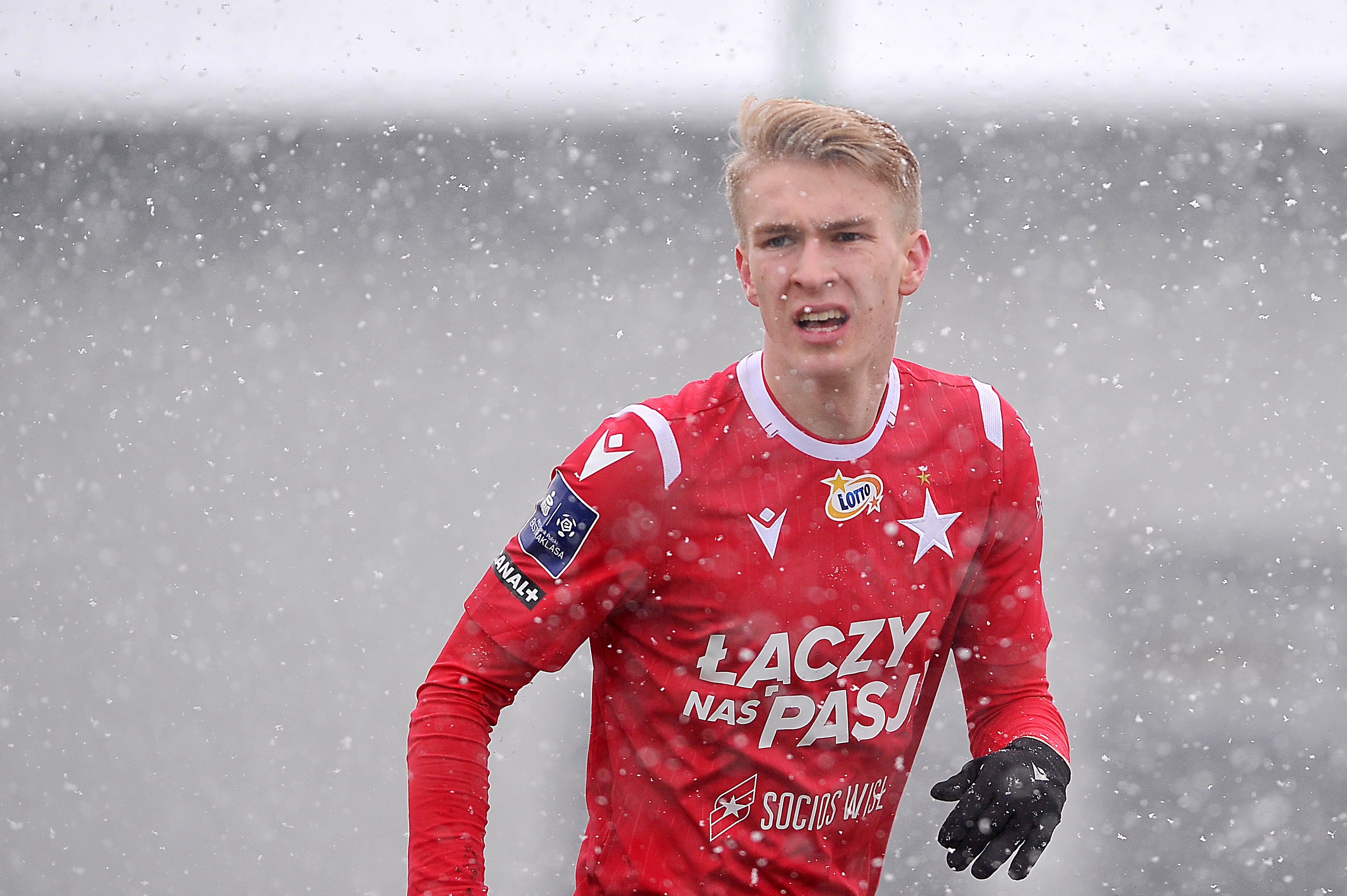 Zbigniew Boniek skomentował zamieszanie wokół Aleksandra Buksy: Boli mnie ta sprawa. W tle są tylko pieniądze