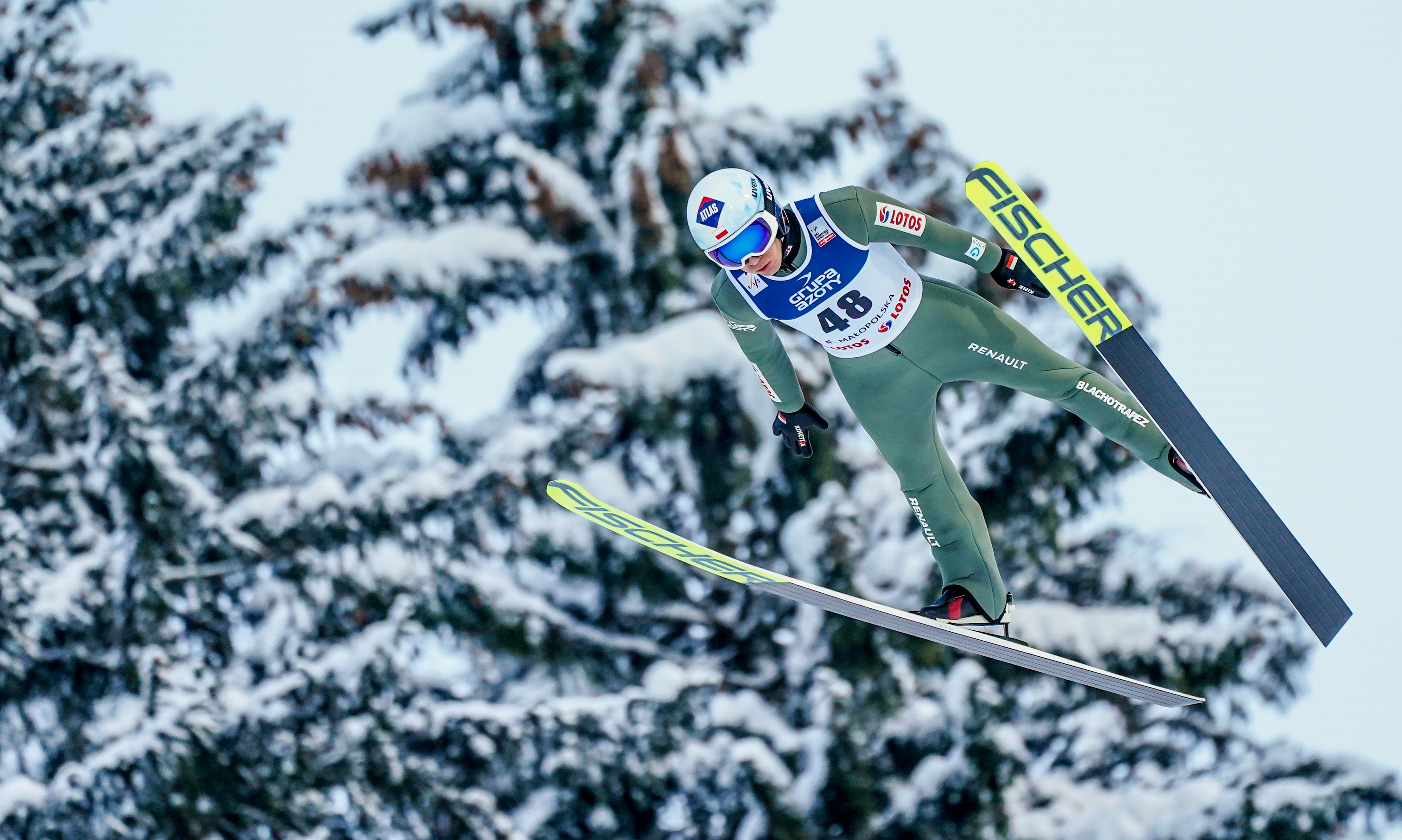Kapitalne skoki i drugie miejsce Kamila Stocha w Klingenthal! Piotr Żyła i Dawid Kubacki w TOP6