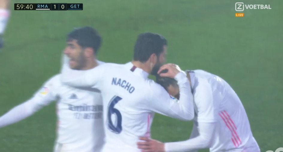 Wygrana Realu w małych derbach Madrytu. Benzema i Mendy zapewnili trzy punkty "Królewskim" [WIDEO]