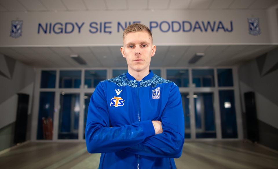 Lech Poznań potwierdził transfer nowego napastnika. "Da nam więcej możliwości w ofensywie"