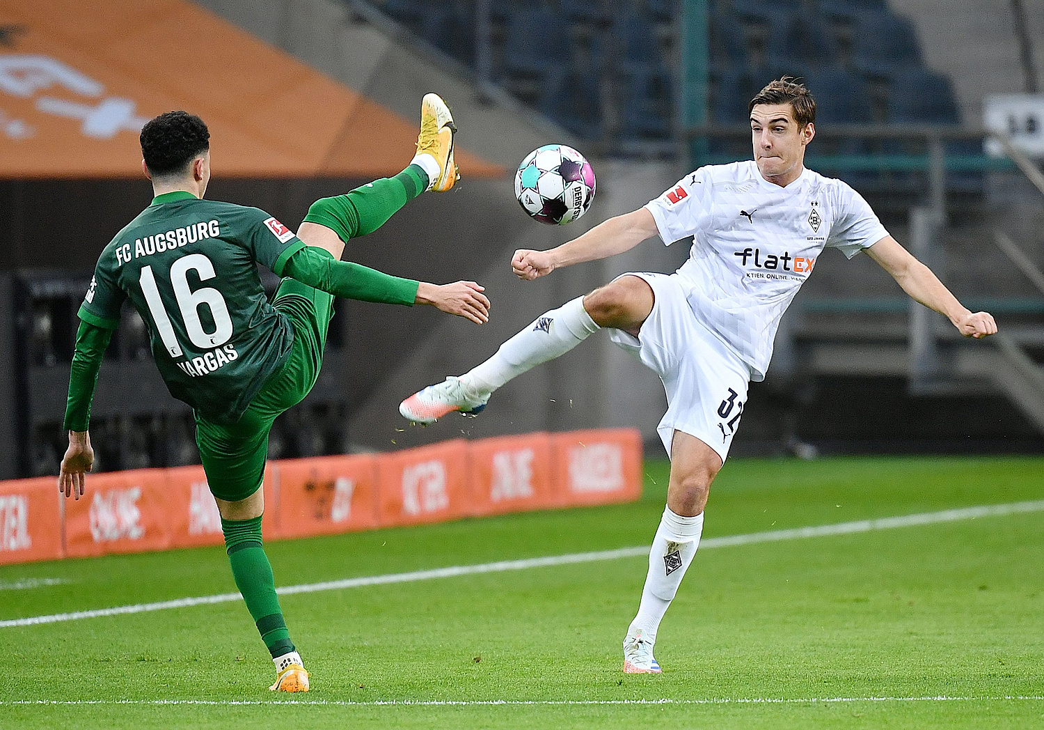 Giganci walczą o lidera Borussii Moenchengladbach. Cena jest atrakcyjna