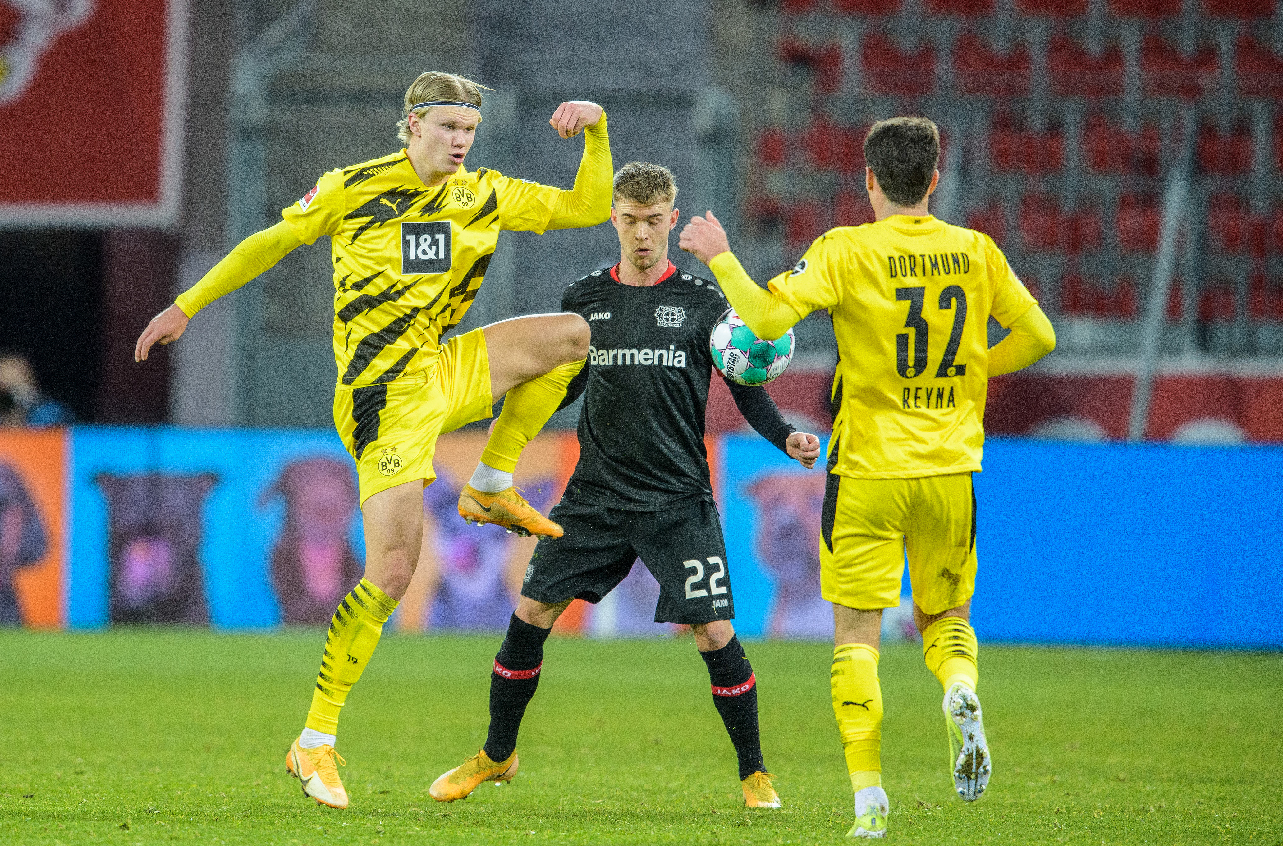 Ole Gunnar Solskjaer zapytany o Erlinga Haalanda. "Wciąż utrzymujemy kontakt. Zobaczymy, co przyniesie życie"