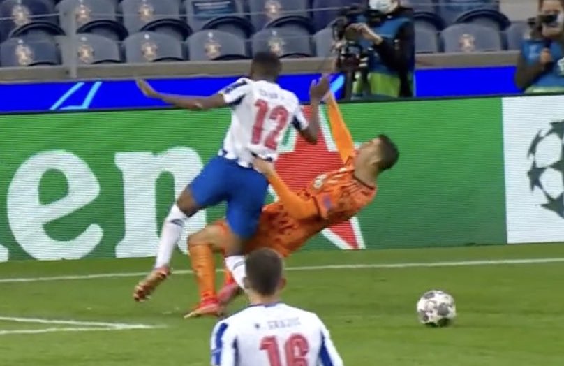 Juventus okradziony z rzutu karnego? Wielka kontrowersja w 93. minucie meczu z FC Porto [WIDEO]