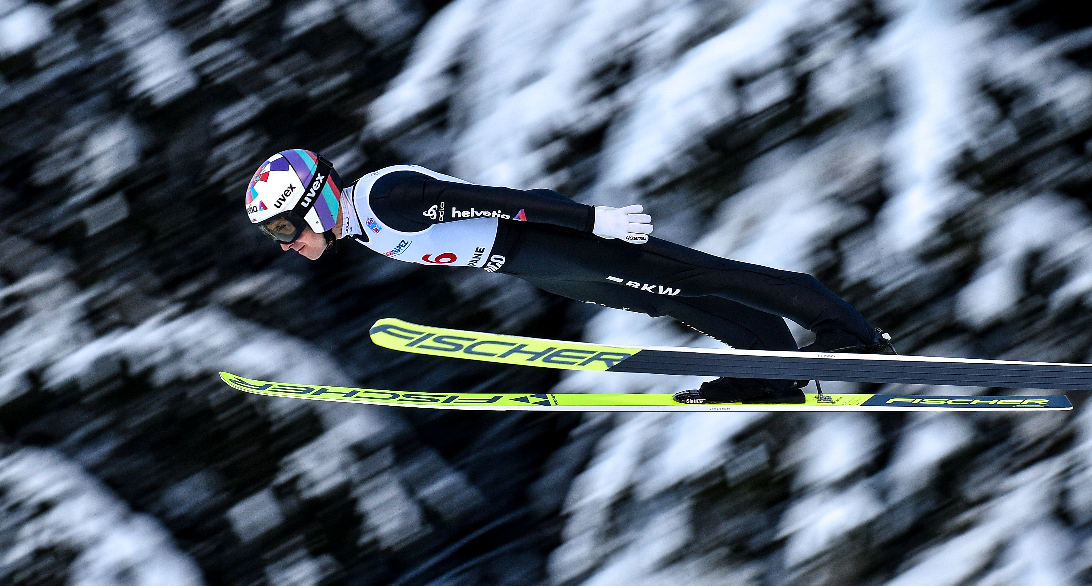 Simon Ammann zaskoczył na treningu w Oberstdorfie. Dawid Kubacki i Kamil Stoch w pierwszej dziesiątce