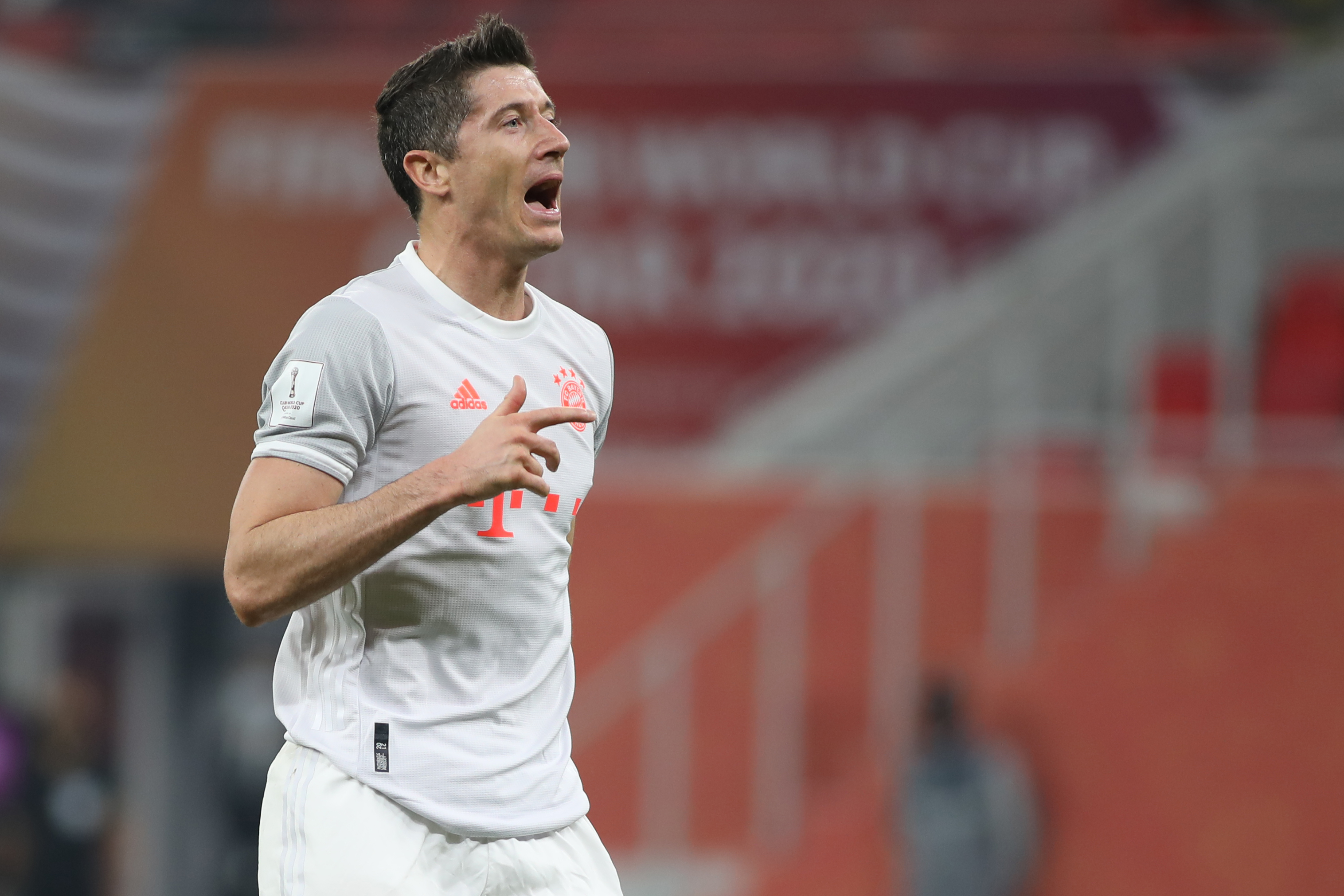 Robert Lewandowski wychwala piłkarza Bayernu Monachium. "Ma niesamowity potencjał. Czasami muszę go naciskać"