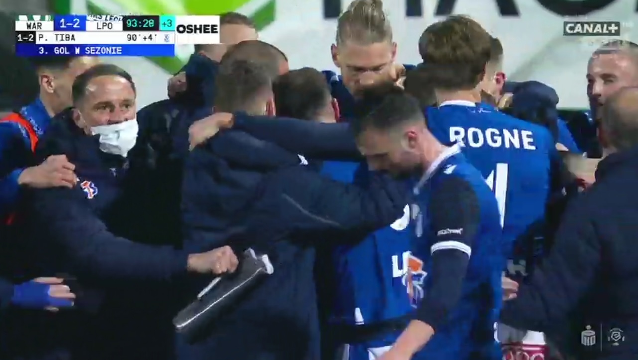 Lech Poznań wyrwał zwycięstwo w derbach! Gol w ostatniej akcji dał trzy punkty "Kolejorzowi" [WIDEO]