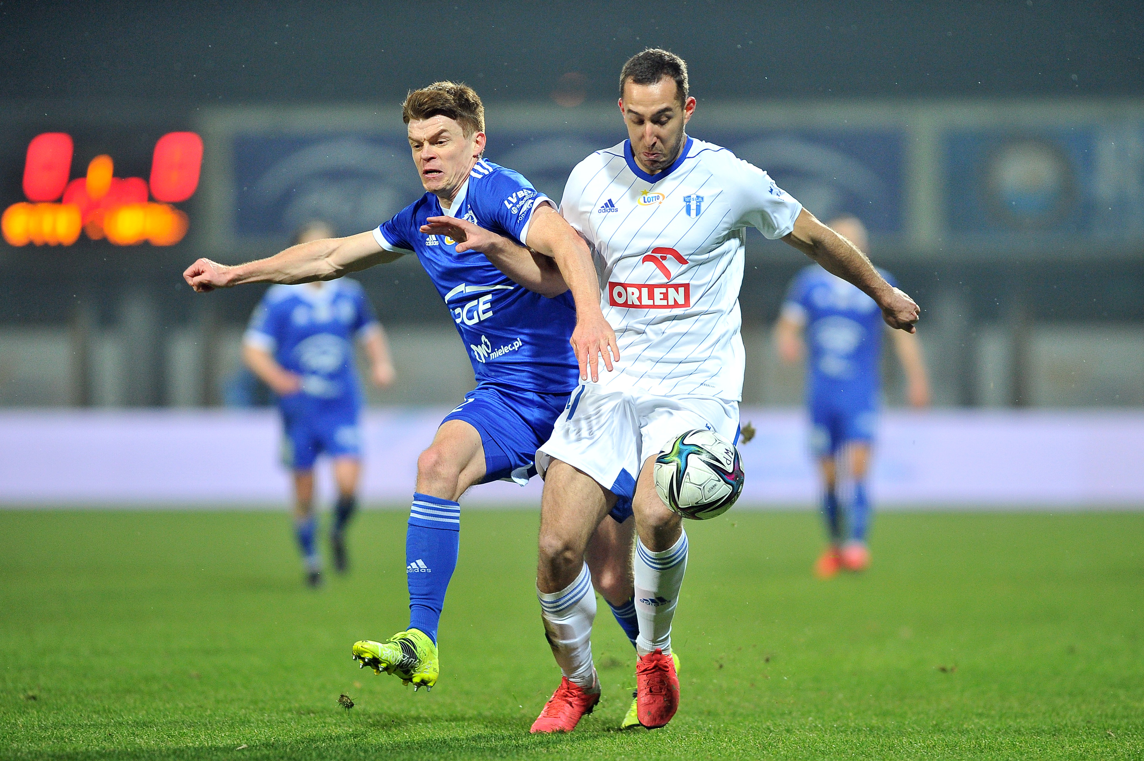 Stal Mielec wciąż walczy o utrzymanie. Remis beniaminka z Wisłą Płock