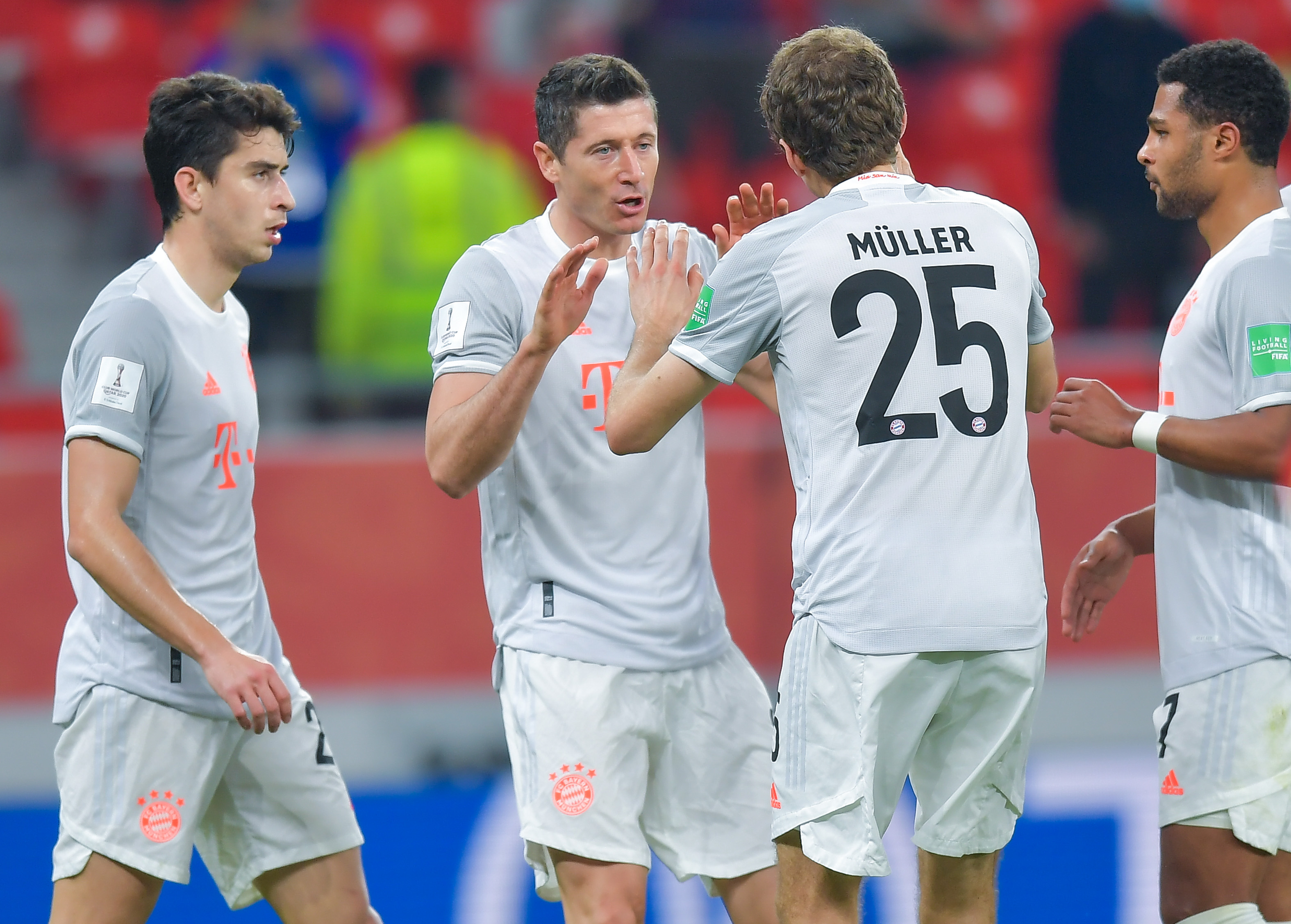 Niemieckie media oceniły postawę Roberta Lewandowskiego. "To dlatego w pierwszej połowie nieco wyhamował"