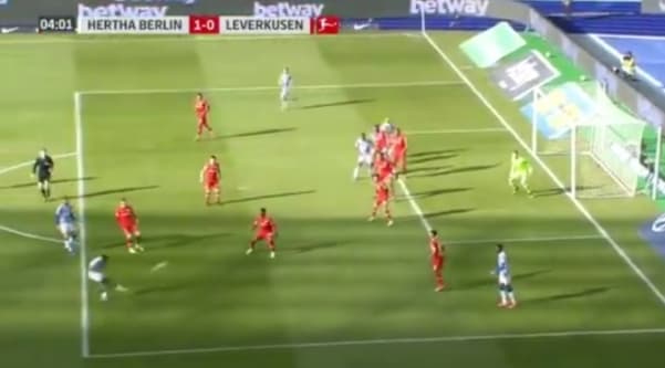 Fenomenalny gol zawodnika Herthy! Berlińczycy zdemolowali Bayer Leverkusen [WIDEO]