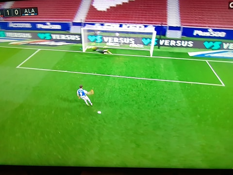 Oblak obronił karnego, Suarez dopełnił dzieła! Kolejny krok Atletico w kierunku mistrzostwa [WIDEO]