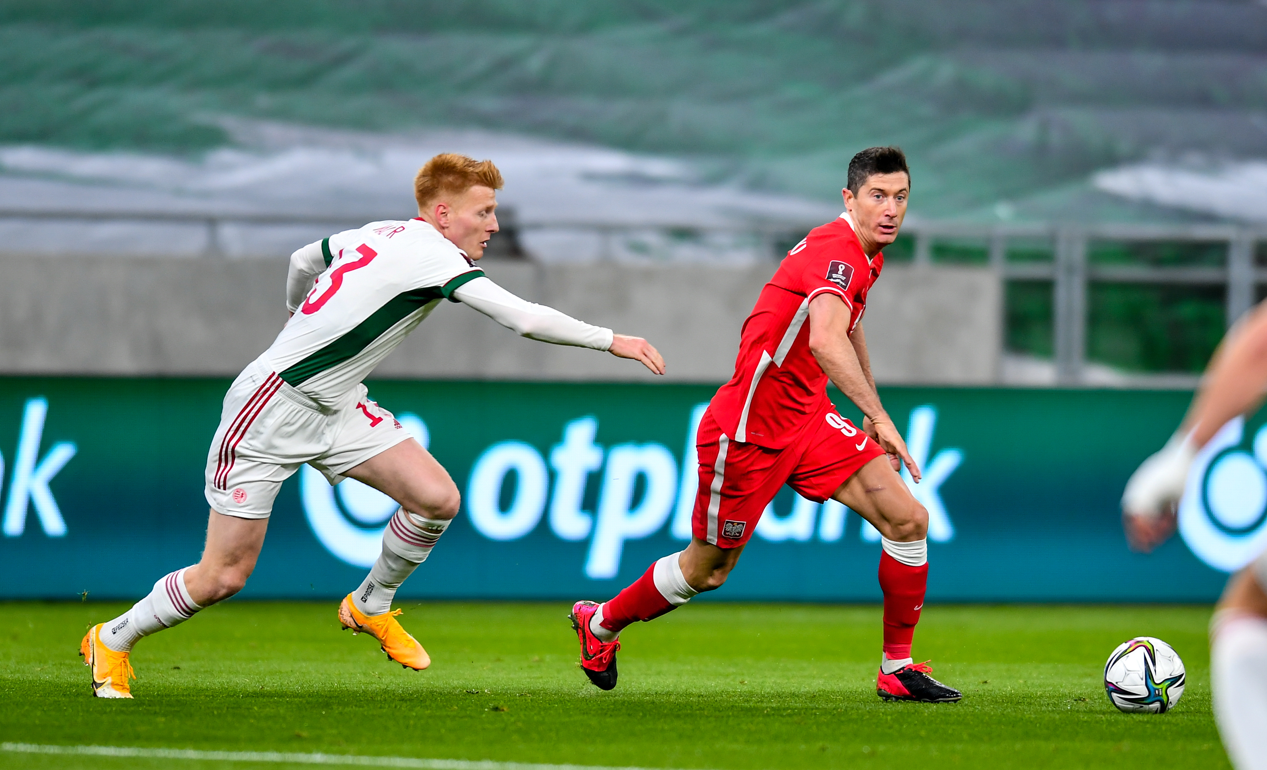 Niesamowity mecz Polaków z Węgrami w el. MŚ. Wielki zwrot akcji i sześć goli w Budapeszcie [WIDEO]