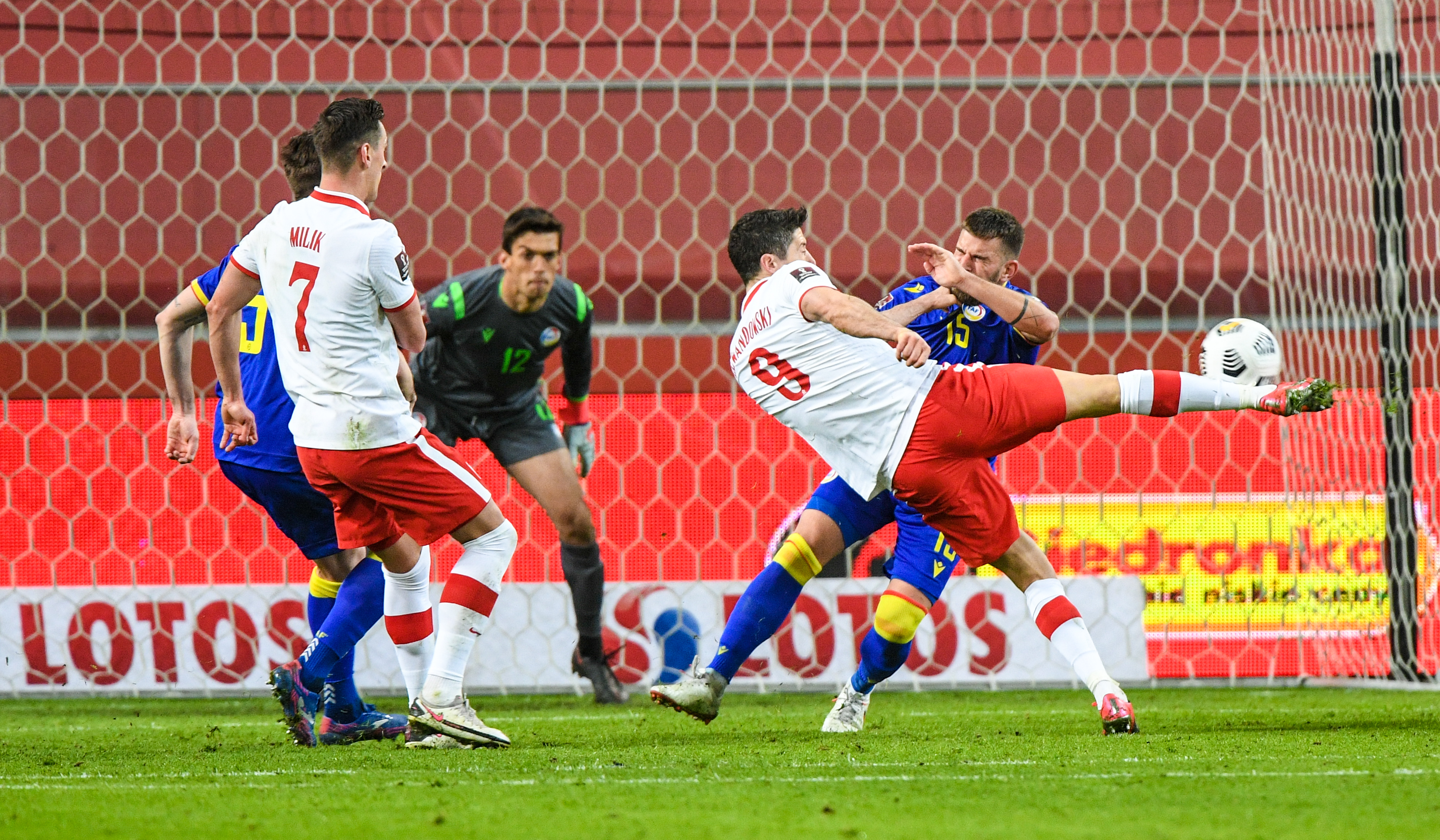 Andora - Polska: Bukmacher rozdaje 30zł za KAŻDEGO gola!