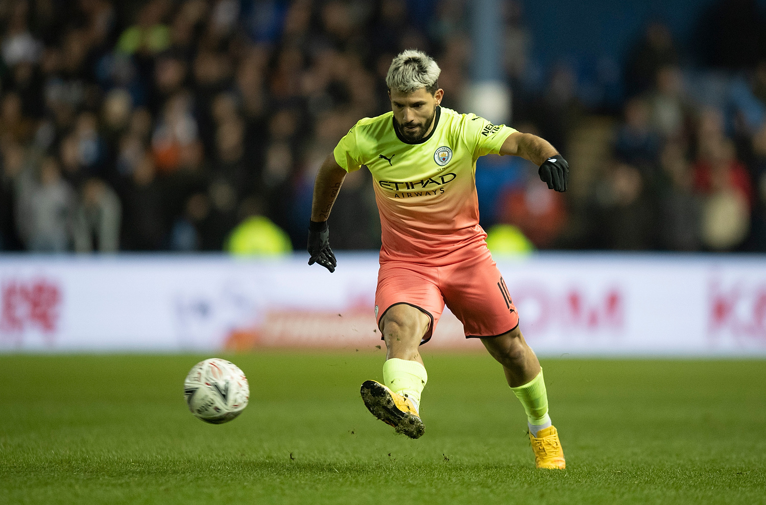 Fabrizio Romano pisze o przyszłości Sergio Aguero. Wiadomo, kiedy piłkarz podejmie decyzję ws. nowego klubu