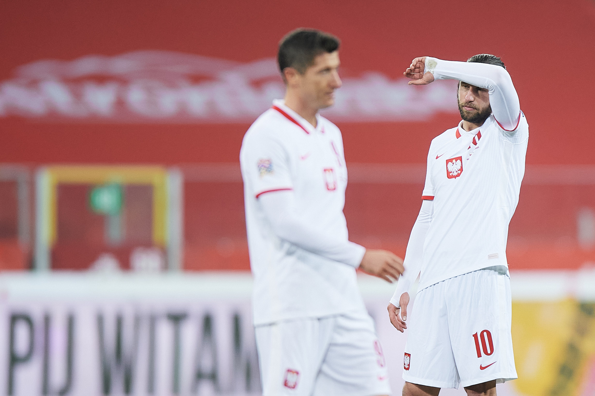 Niezastąpieni Robert Lewandowski i Grzegorz Krychowiak. Takiego meczu nie było od ponad dekady!