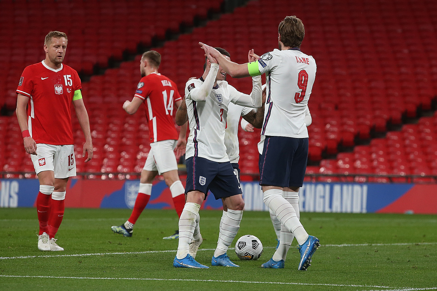 Chwila radości i smutny koniec na Wembley. Polacy przegrali z Anglią [WIDEO]