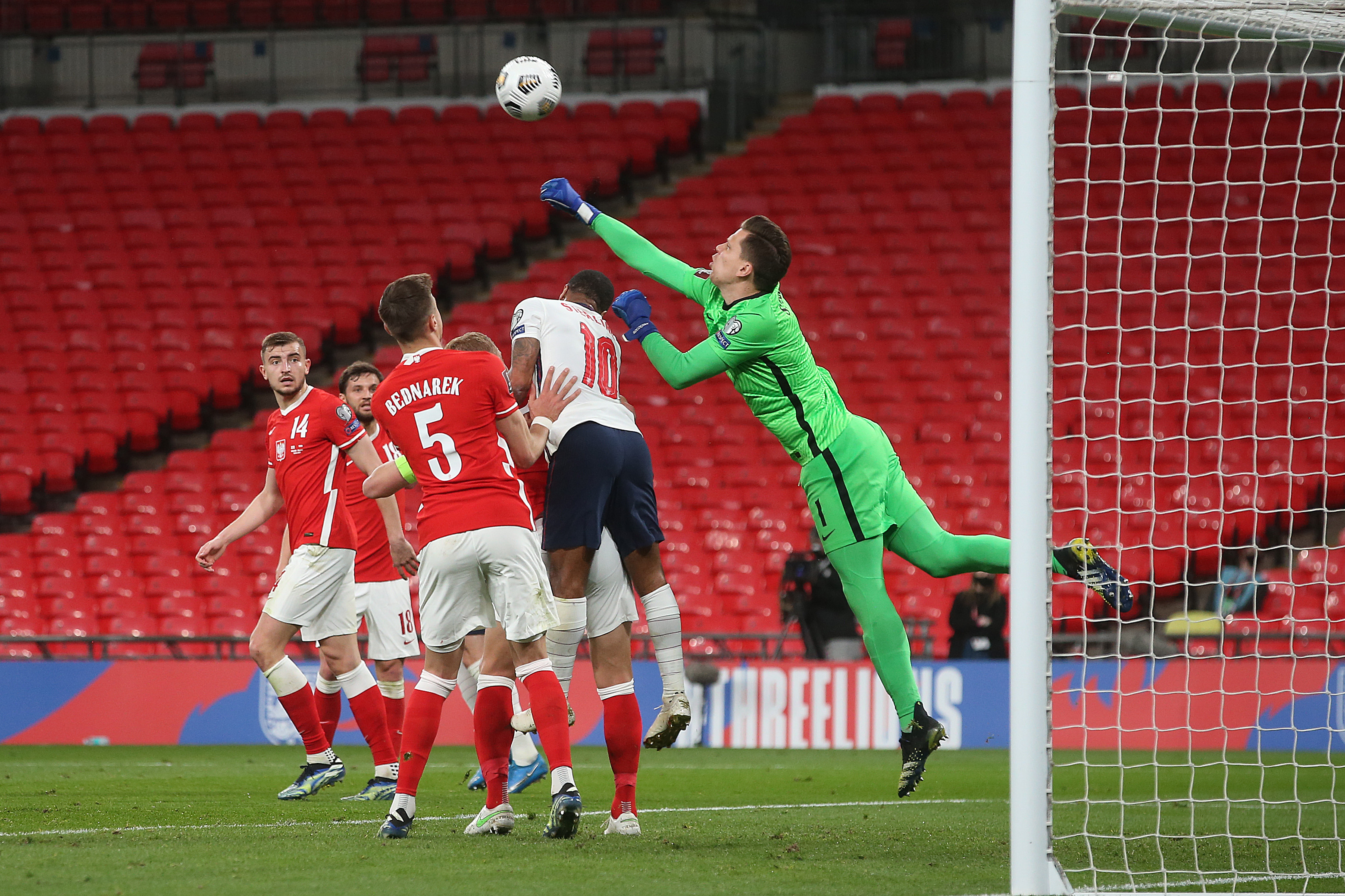Szczęsny uchylił rąbka tajemnicy. Bramkarz wyjawił, co Paulo Sousa przekazał piłkarzom po meczu