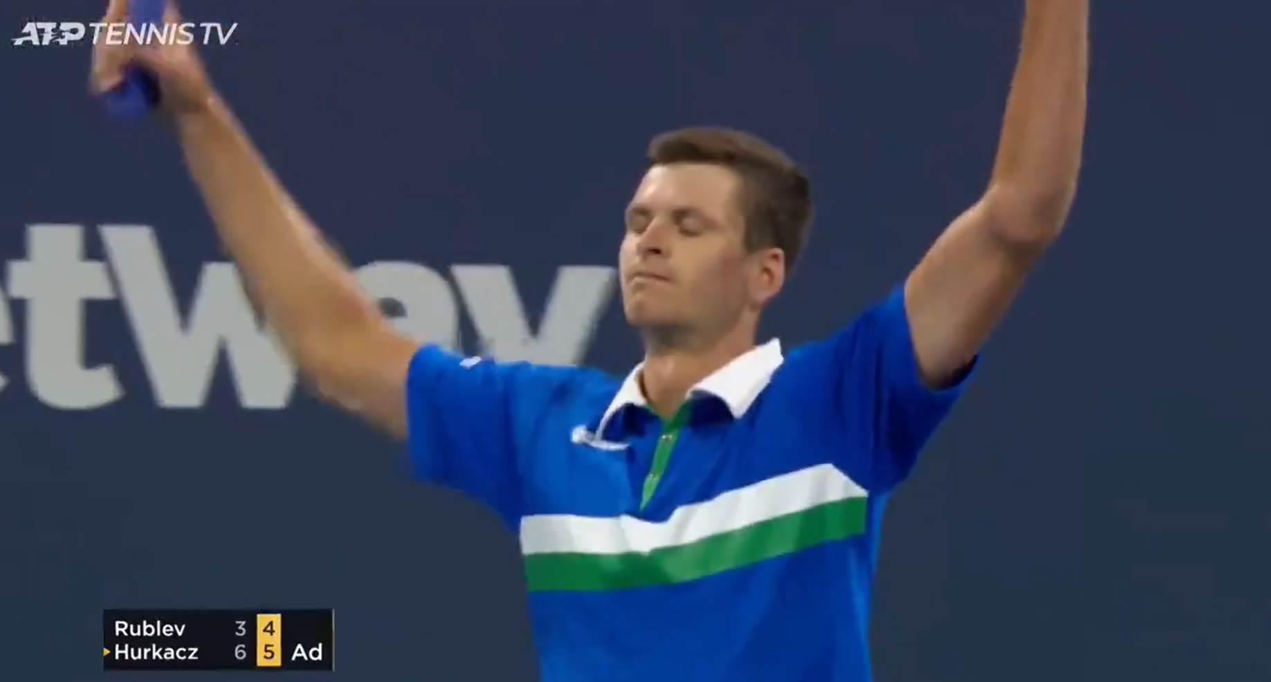 Ogromny sukces Huberta Hurkacza! Pokonał jednego z najlepszych graczy świata i zagra w finale w Miami [WIDEO]