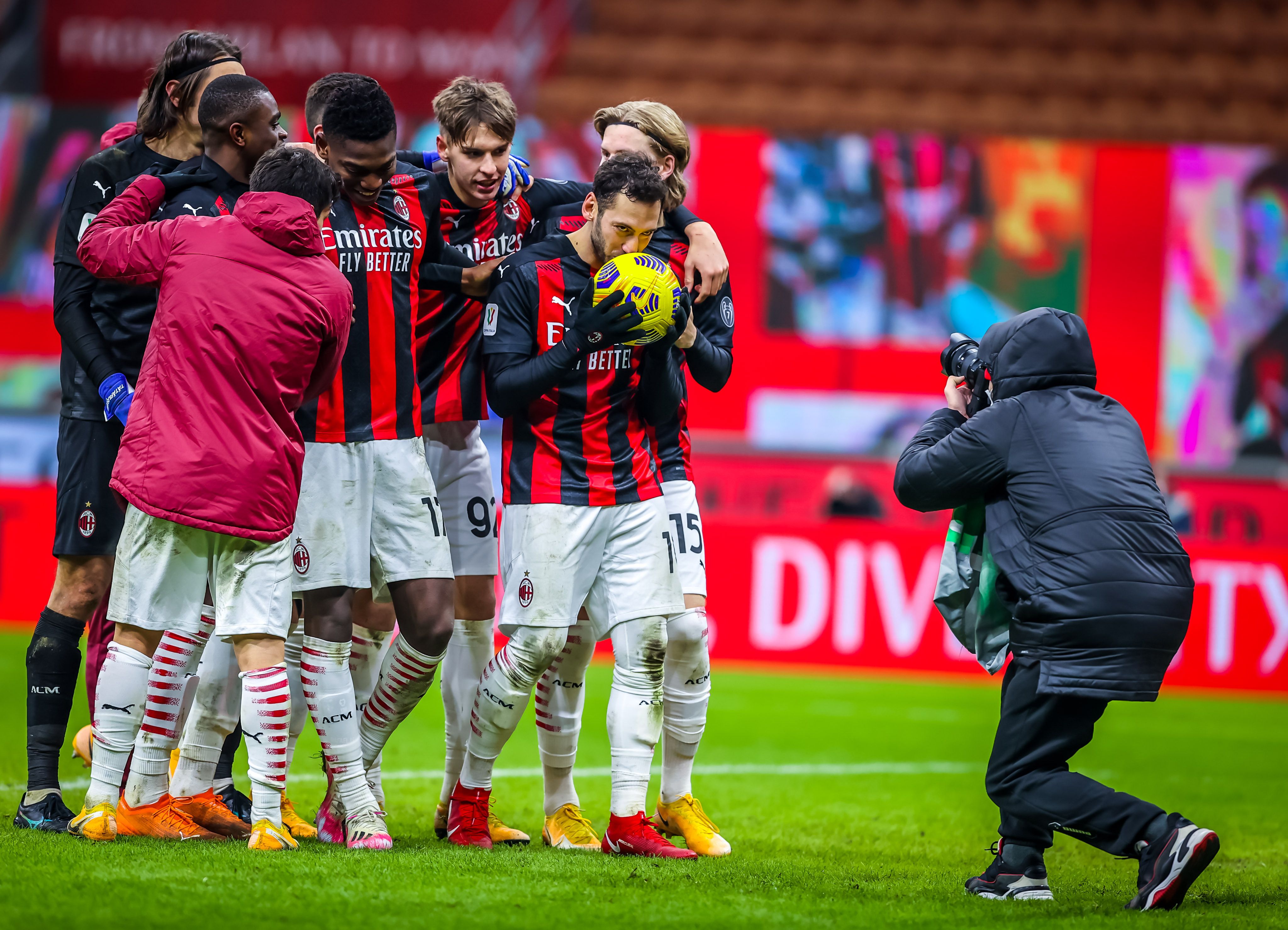 Juventus przechwyci gwiazdę AC Milan? "Stara Dama" rozważa darmowy transfer po zakończeniu sezonu