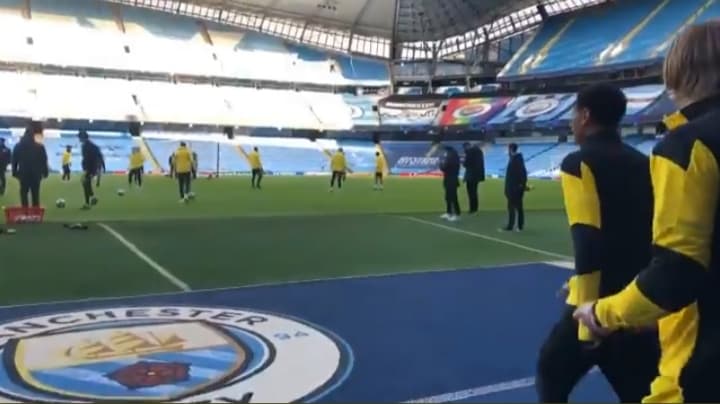 Znacząca reakcja Haalanda na stadionie Manchesteru City. "Tu jest pięknie" [WIDEO]