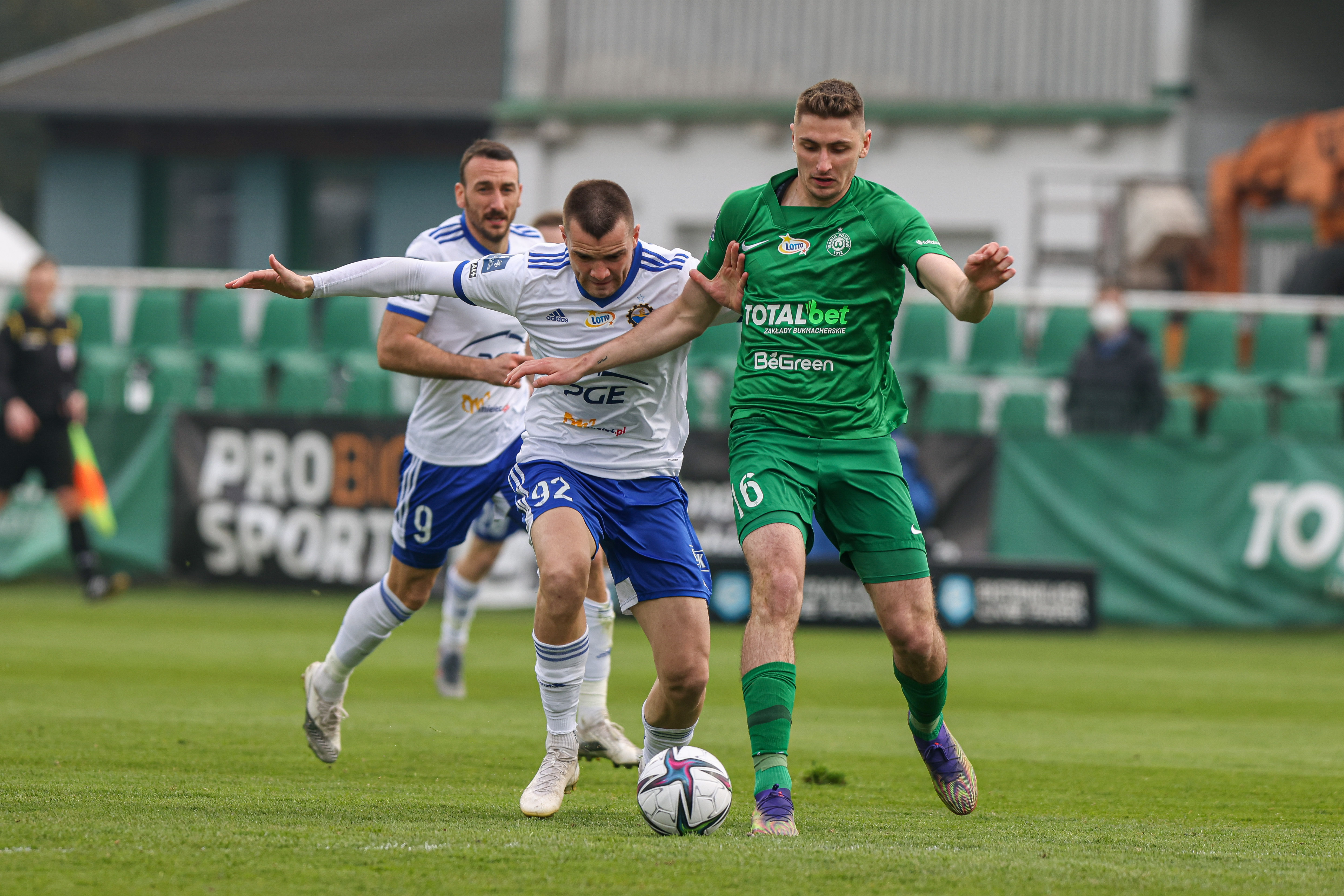 Pokaz antyfutbolu w Grodzisku Wlkp. Beznadziejne widowisko w starciu dwóch beniaminków