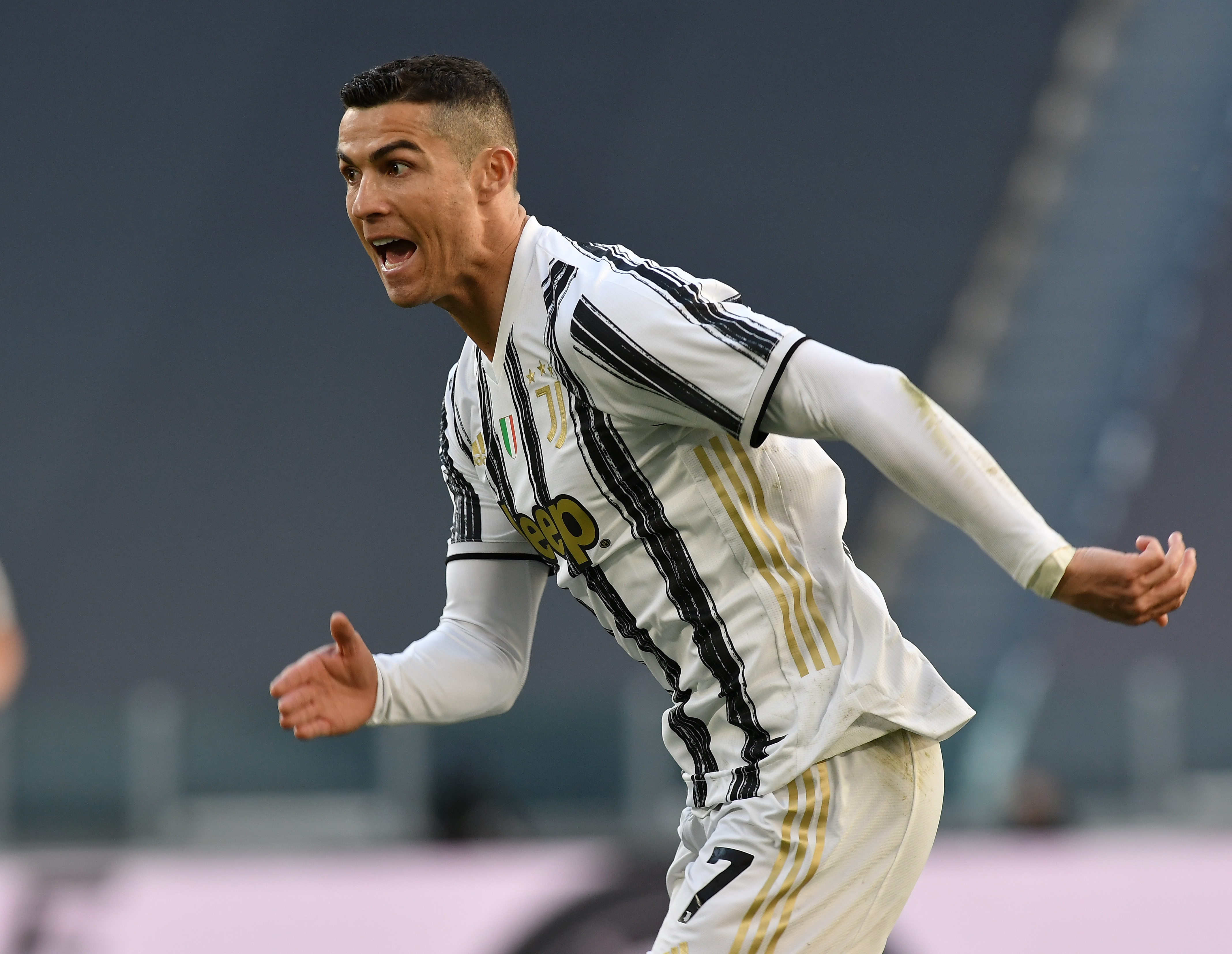 Kolejne informacje ws. przyszłości Cristiano Ronaldo. Portugalczyk ma już tylko jedną opcję na transfer