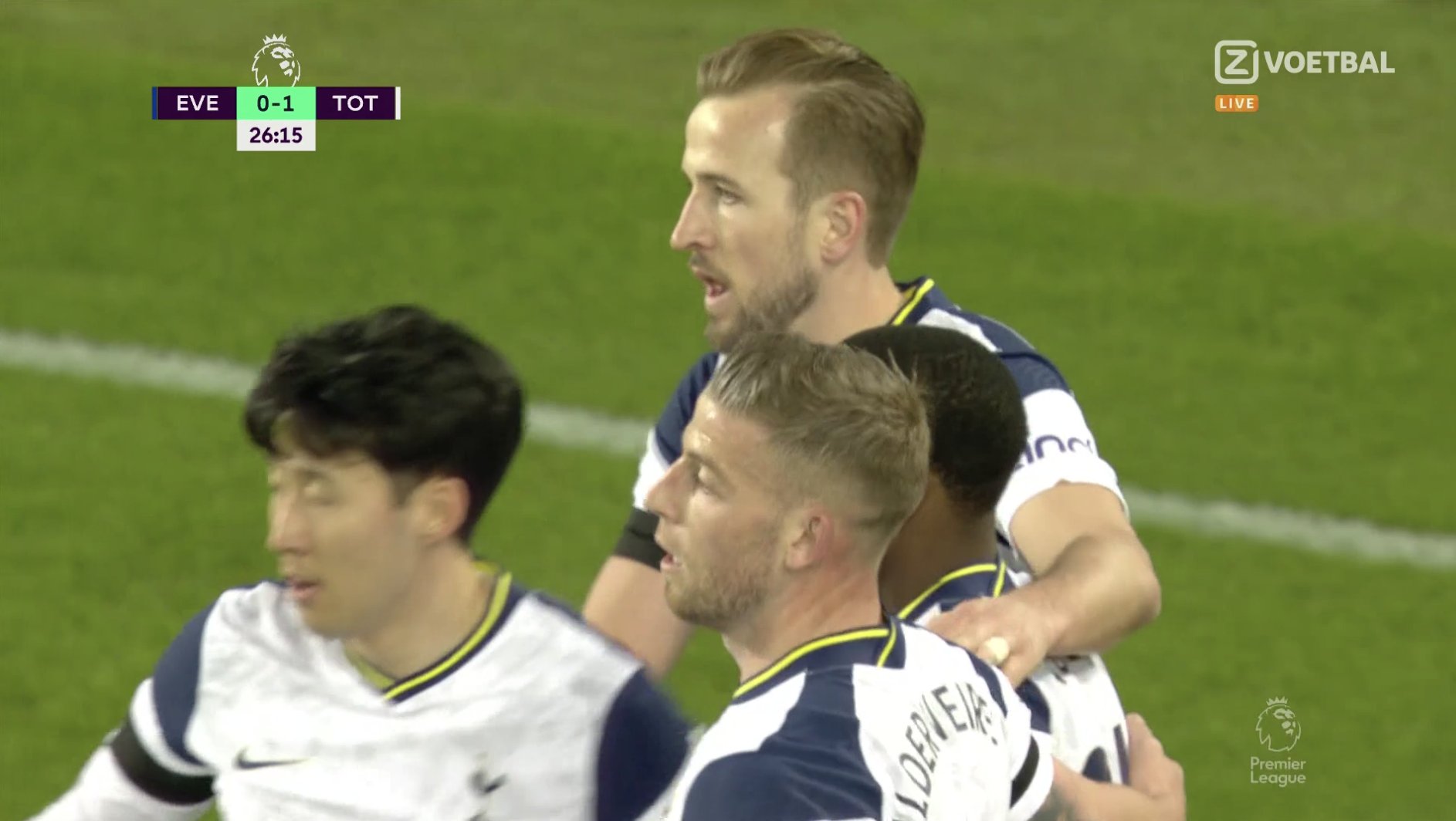 Harry Kane dwa razy wykorzystał błędy defensywy Evertonu. Tottenham i tak stracił punkty [WIDEO]