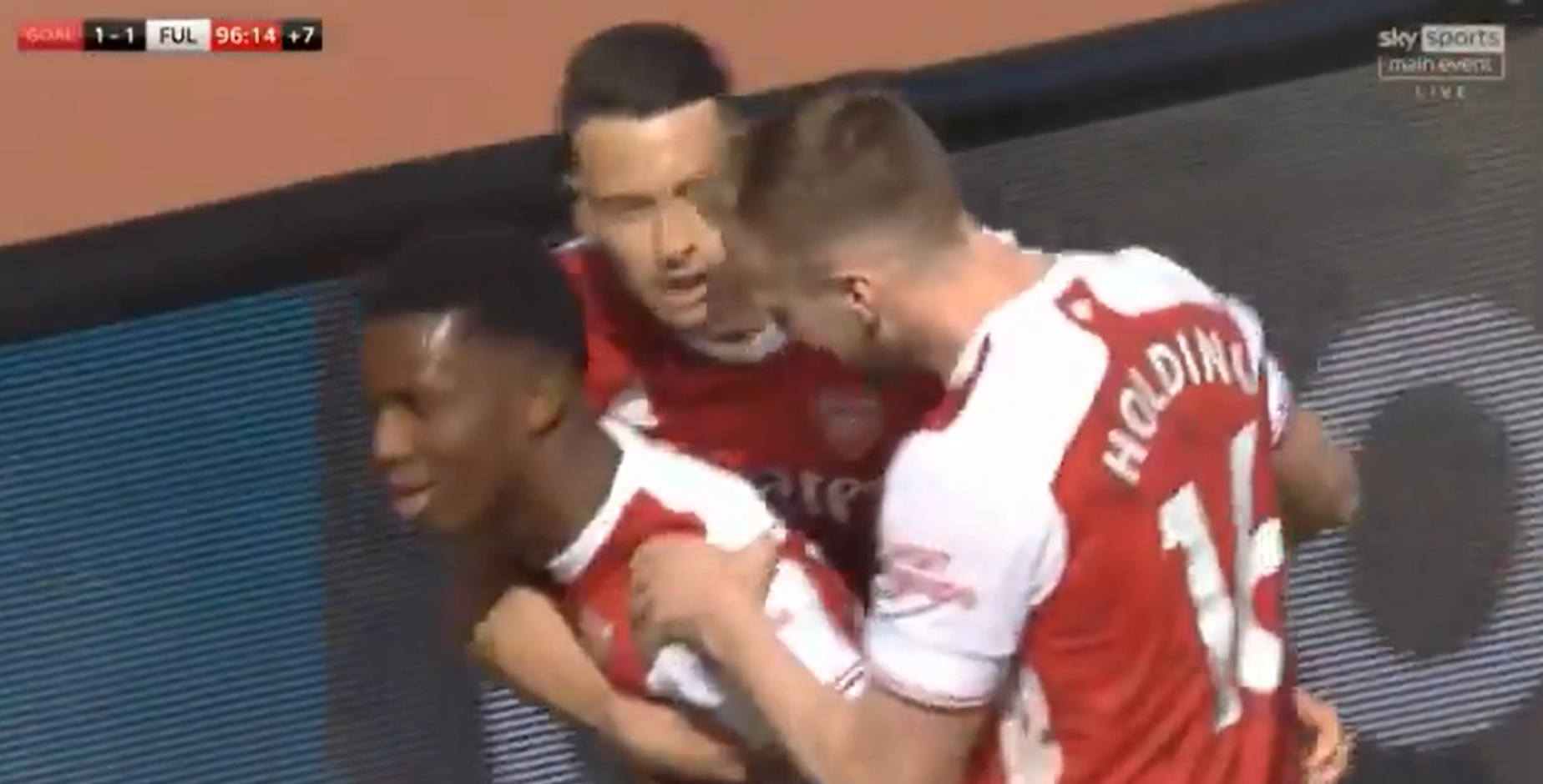 Arsenal uratował się przed porażką w ostatniej minucie. VAR głównym aktorem widowiska [WIDEO]