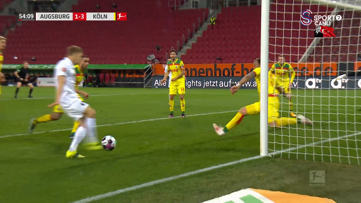 Robert Gumny z debiutanckim golem w Bundeslidze! Z bliska trafił do siatki [WIDEO]