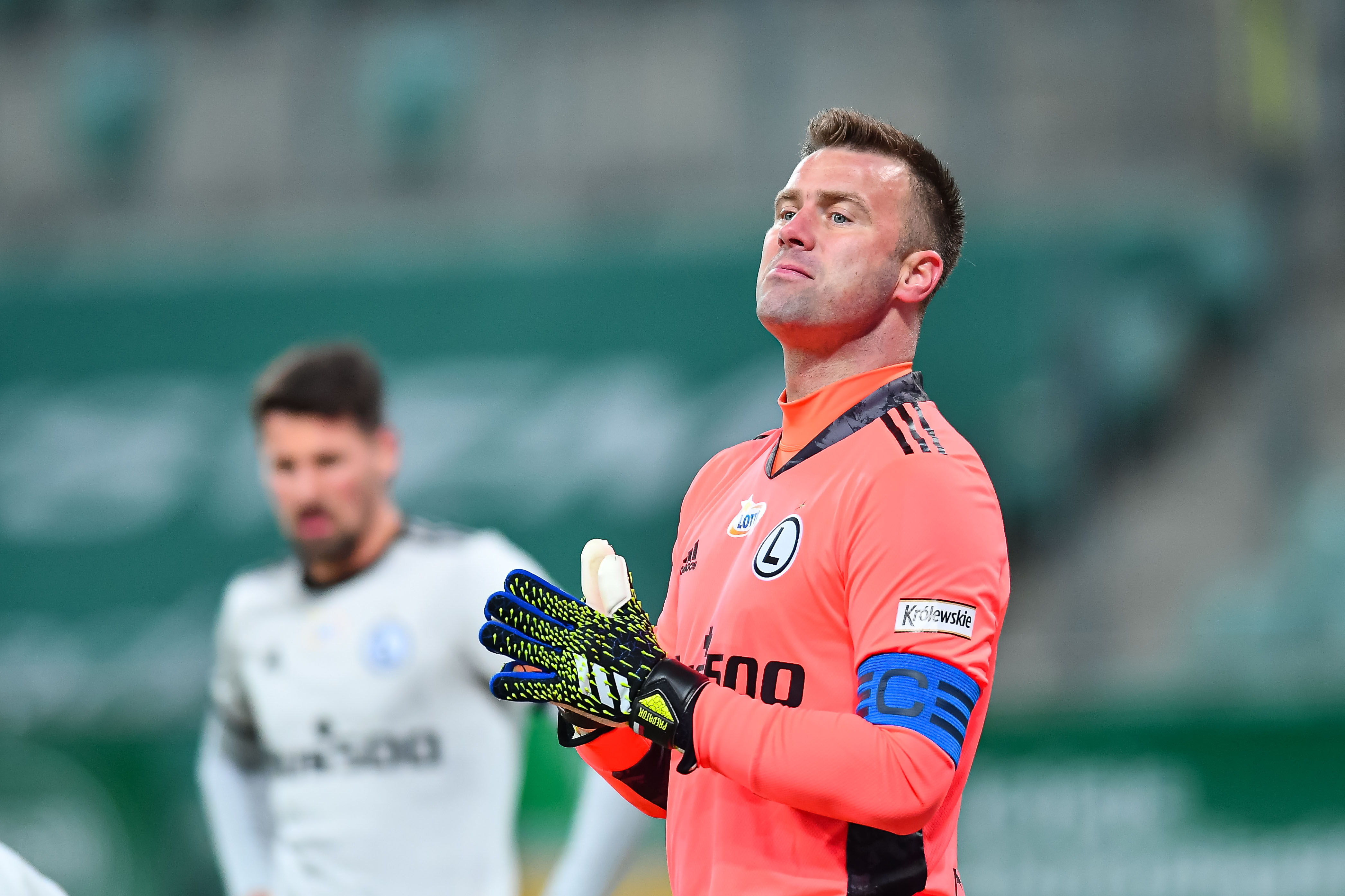 Mateusz Borek z radą dla Paulo Sousy. "Jak jest problem lub potrzeba, Boruc może zagrać z Anglią"