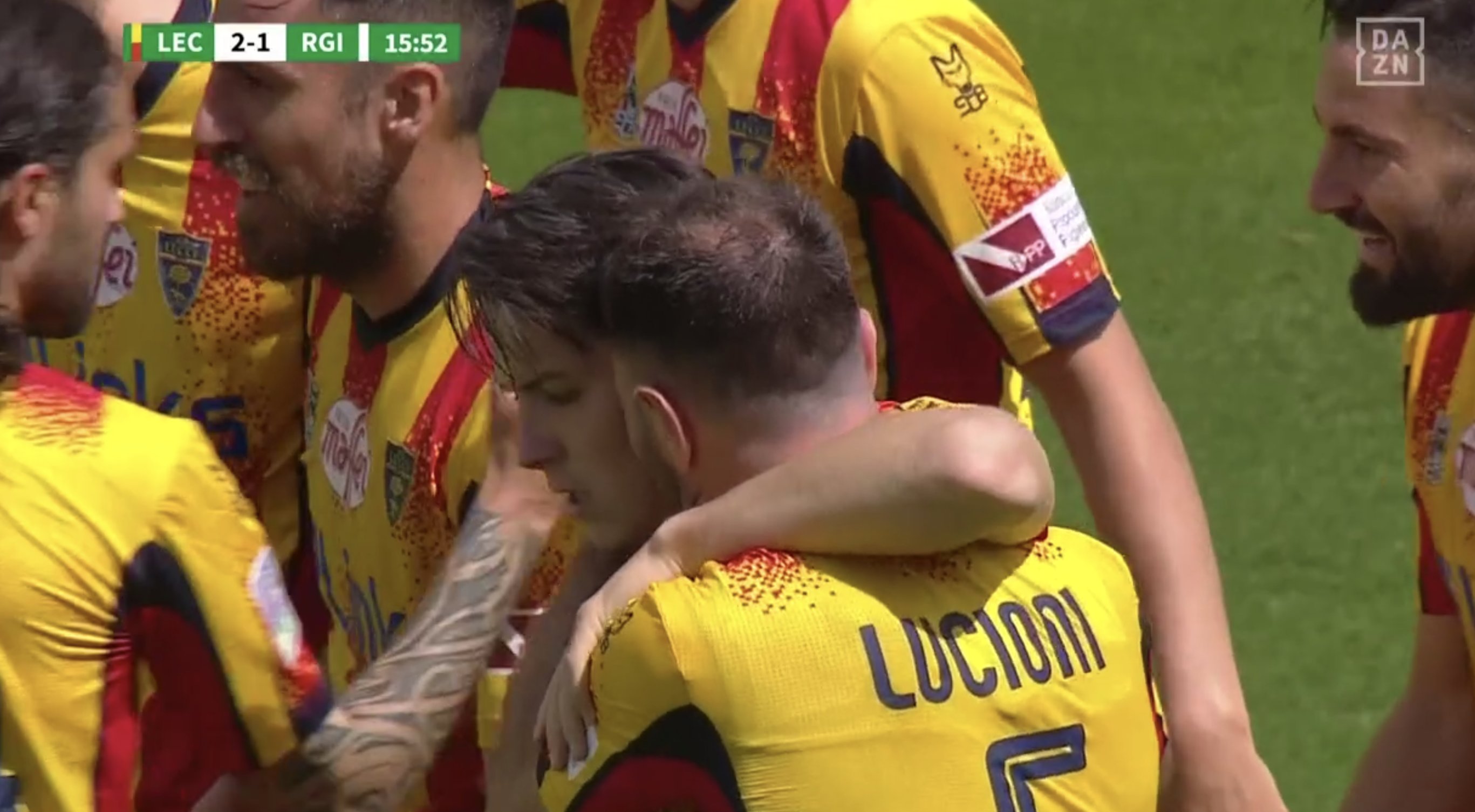 Dublet polskiego napastnika w niezwykle ważnym meczu! Jego drużyna walczy o awans do Serie A