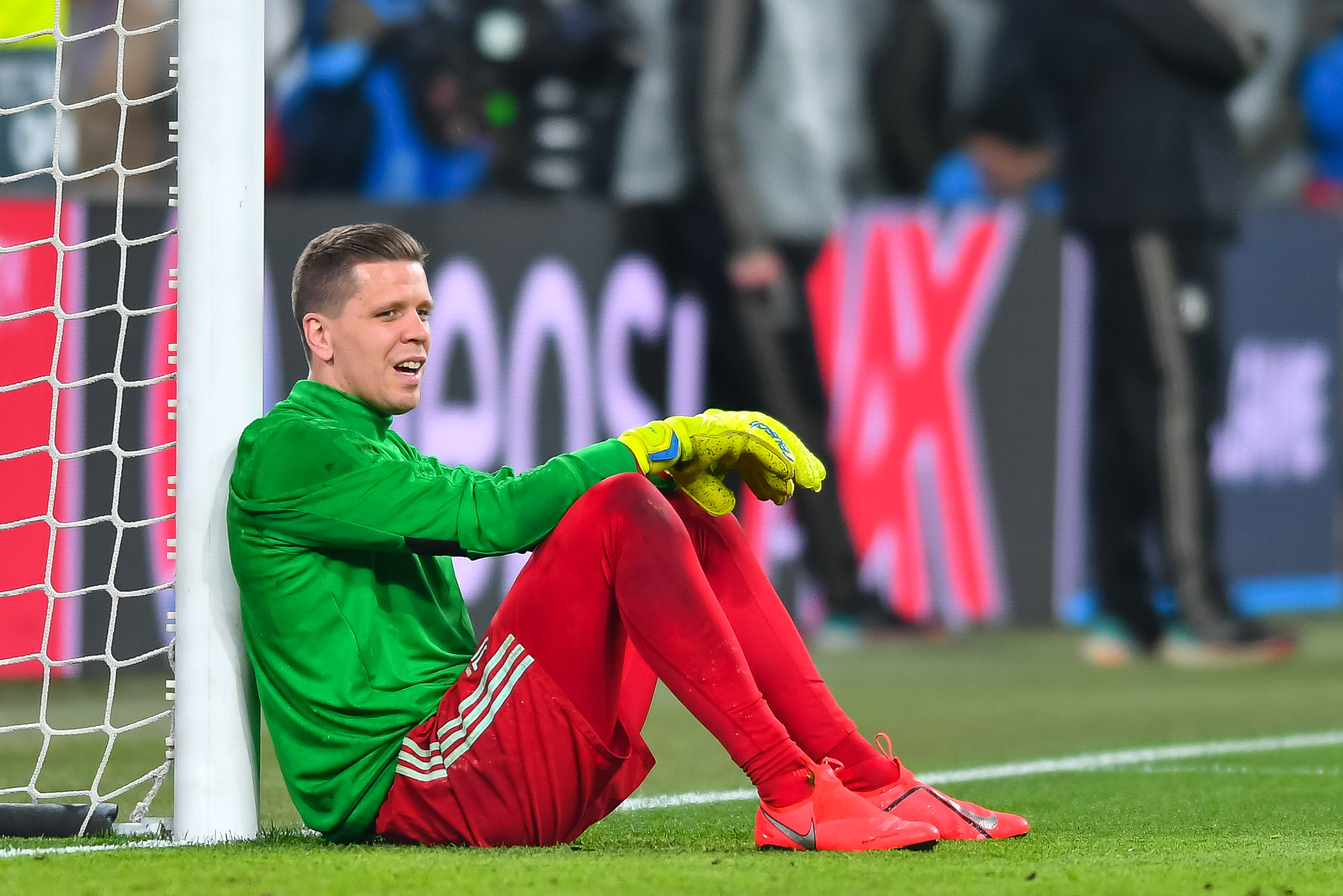 Znany dziennik porównał Wojciecha Szczęsnego i nowego bramkarza AC Milan. To nie są dobre słowa dla Polaka