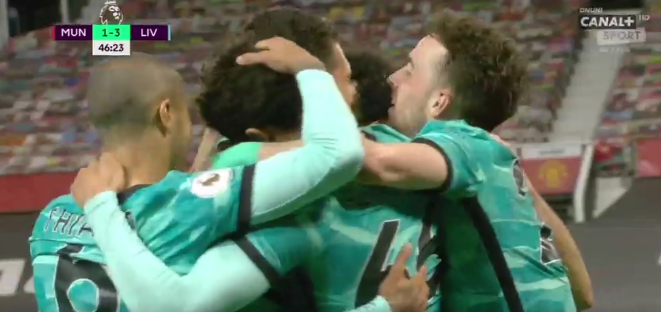 Sześć goli w hicie na Old Trafford! Liverpool pokonał Manchester United i wciąż walczy o Ligę Mistrzów [WIDEO]