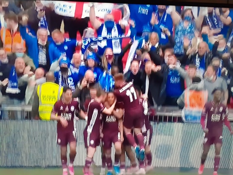 Puchar Anglii dla Leicester! Przepiękny gol pozwolił pokonać Chelsea w finale [WIDEO]