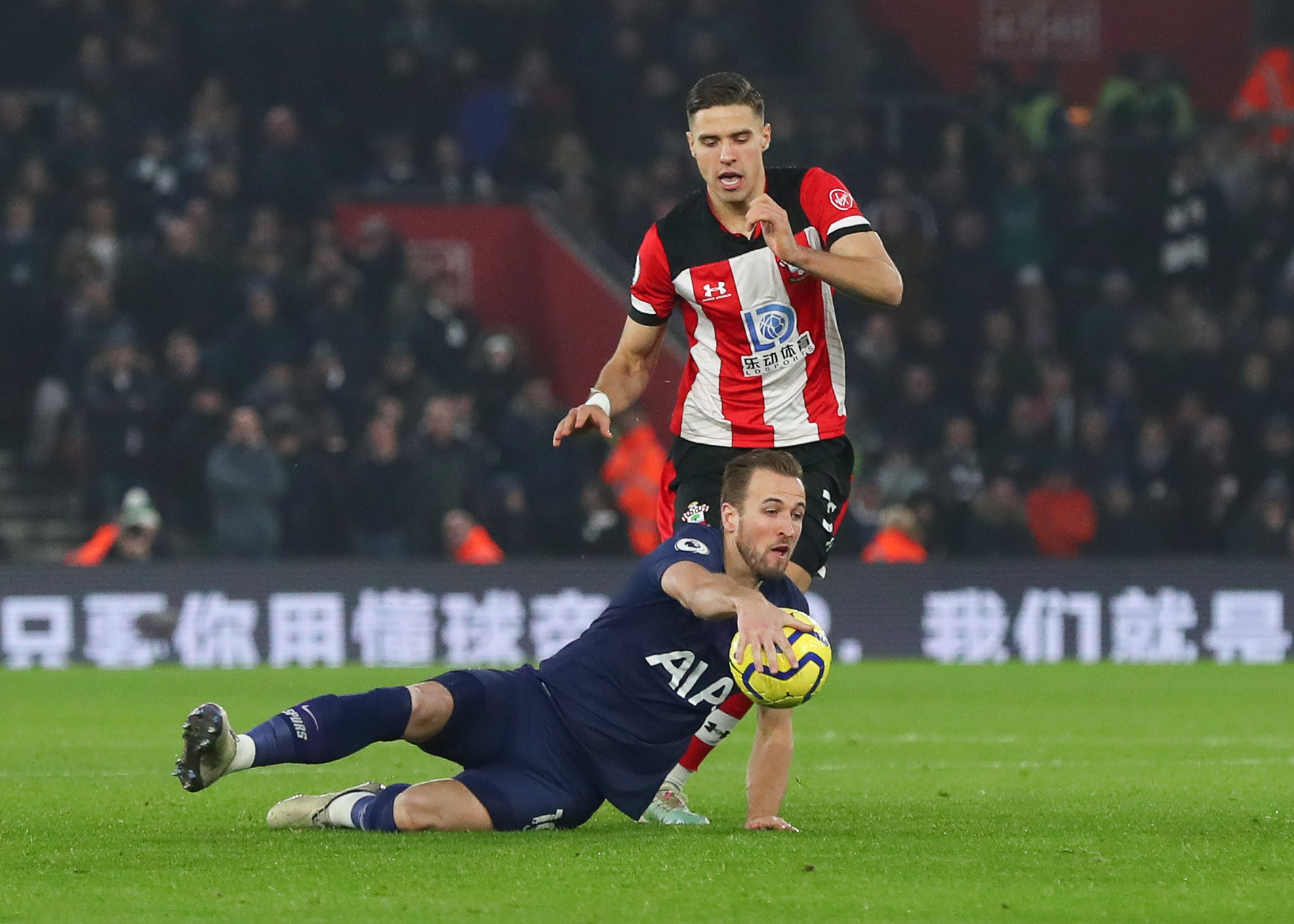 Jan Bednarek najlepszy w Premier League. Wygrał klasyfikację ze sporą przewagą