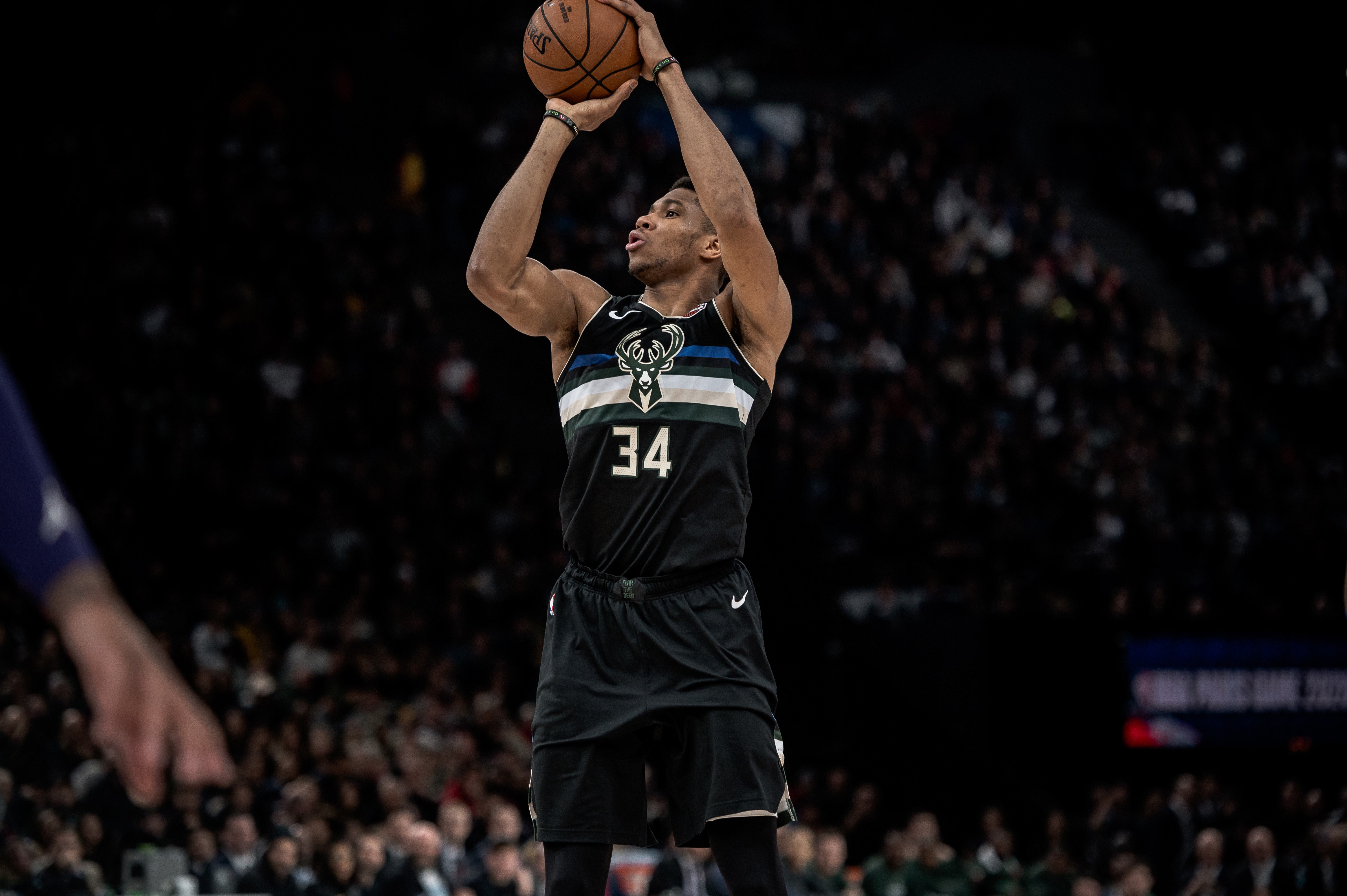 Milwaukee Bucks mistrzami NBA! Historyczny występ Giannisa Antetokounmpo [WIDEO]