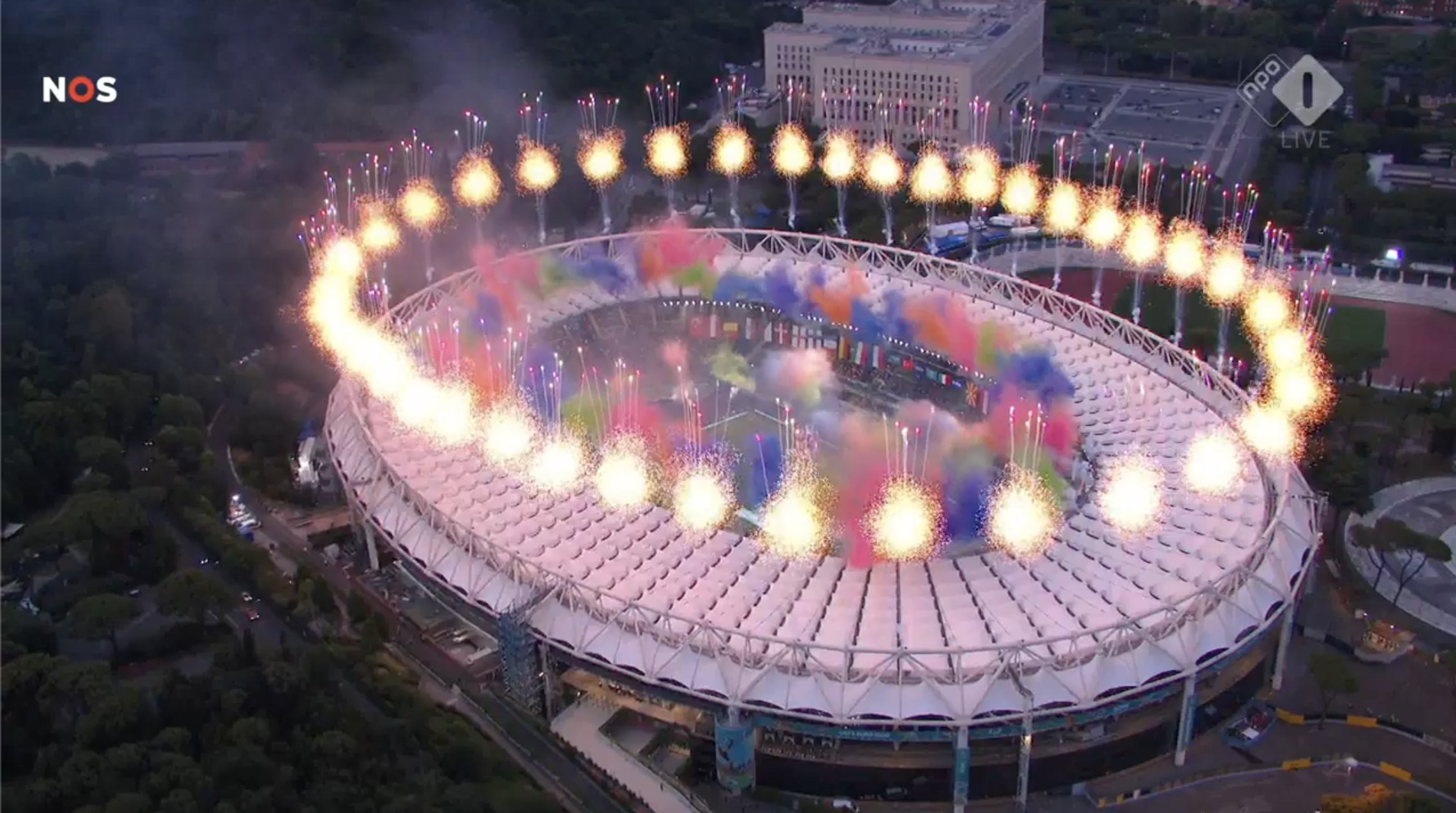 Ruszyły mistrzostwa Europy w piłce nożnej! Imponująca ceremonia otwarcia [WIDEO]