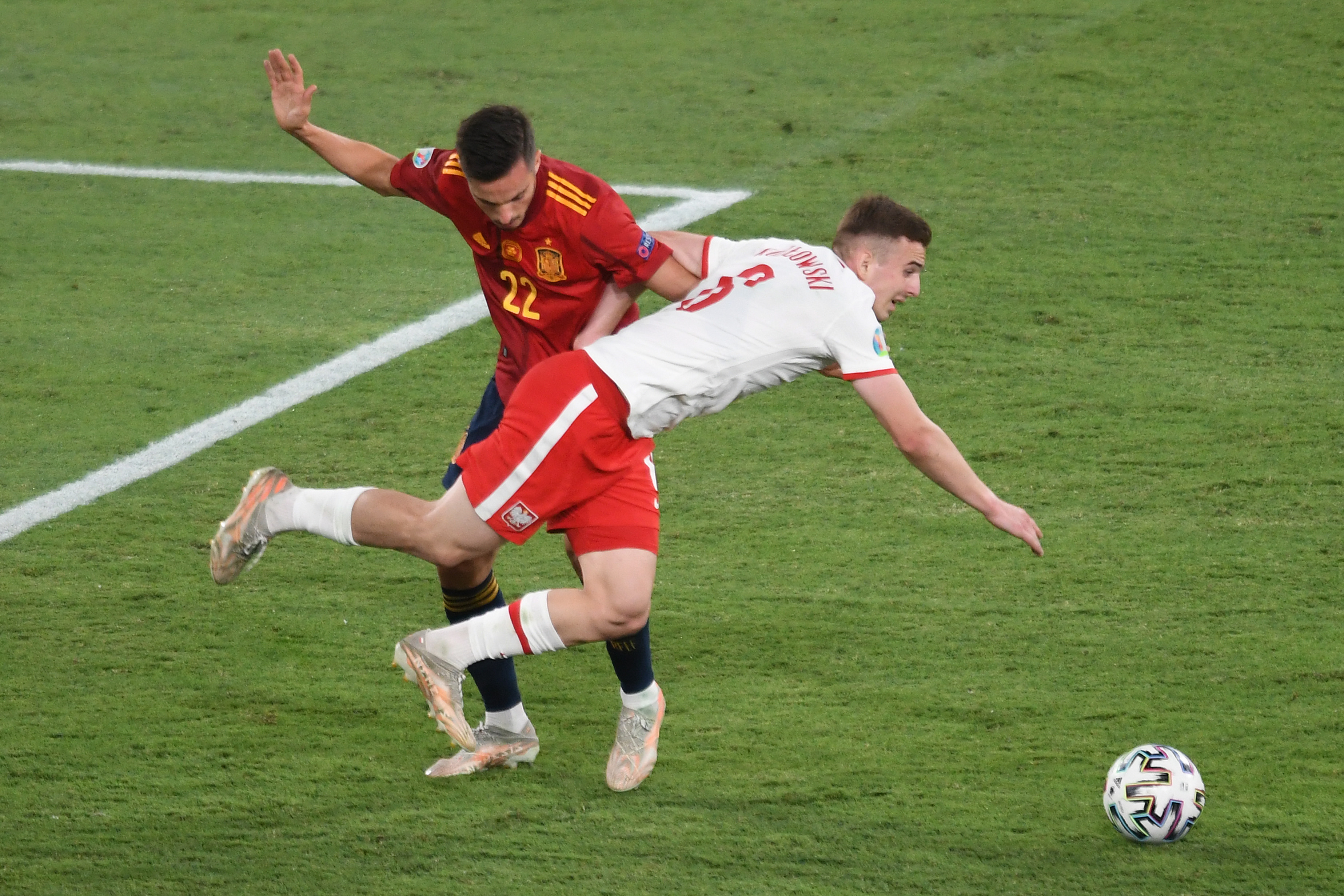 Reprezentant Polski dołączył do wybitnego grona piłkarzy. Wśród nich zwycięzca Ligi Mistrzów i gwiazdor United