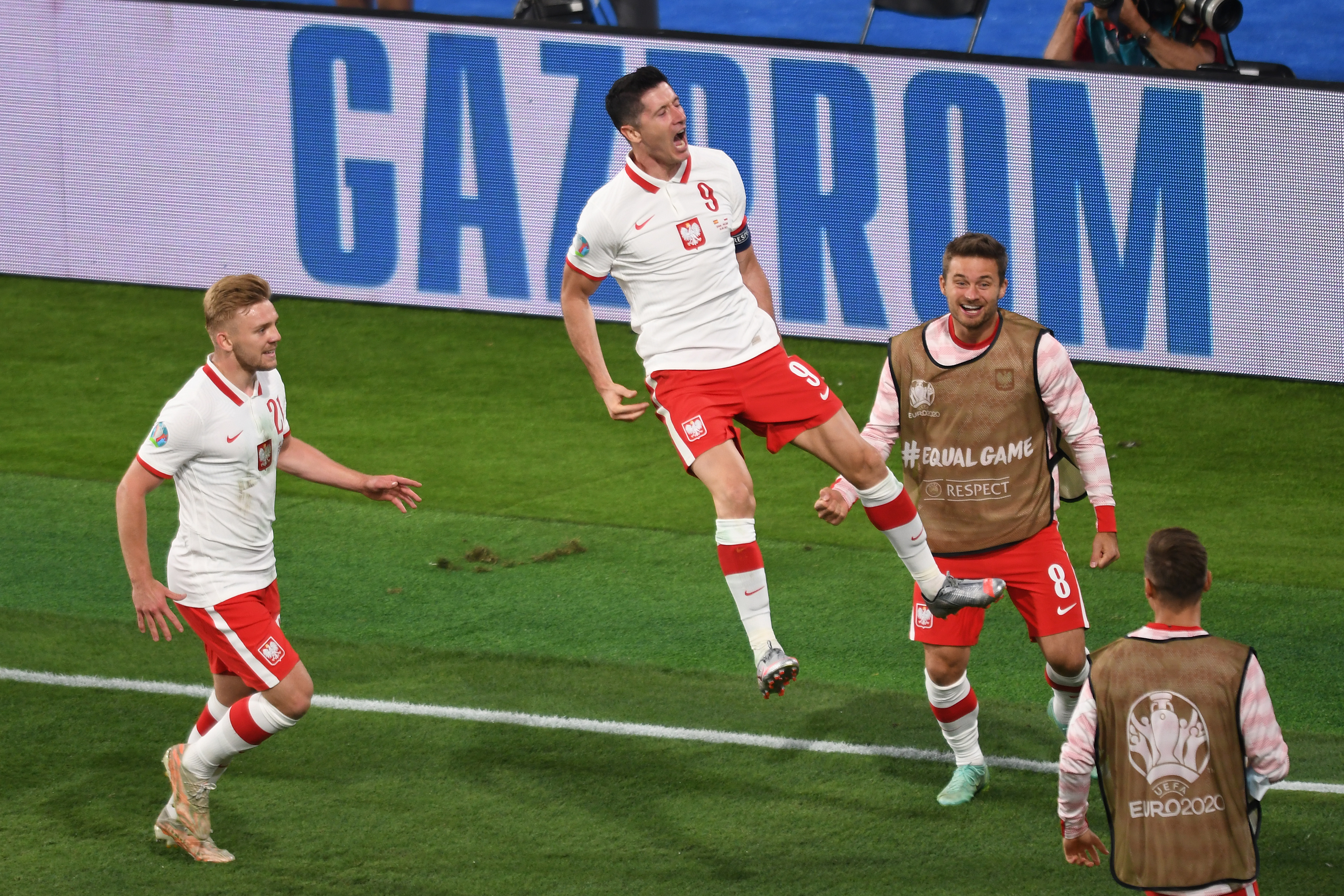 Lewandowski zapisał się w historii EURO. Wcześniej dokonał tego tylko Cristiano Ronaldo