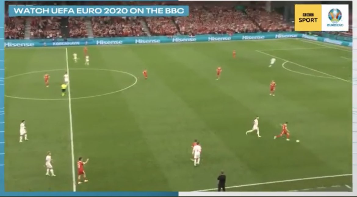Koszmarny błąd Rosjan! Podarowali gola Duńczykom. "Ależ katastrofa się wydarzyła!' [WIDEO]