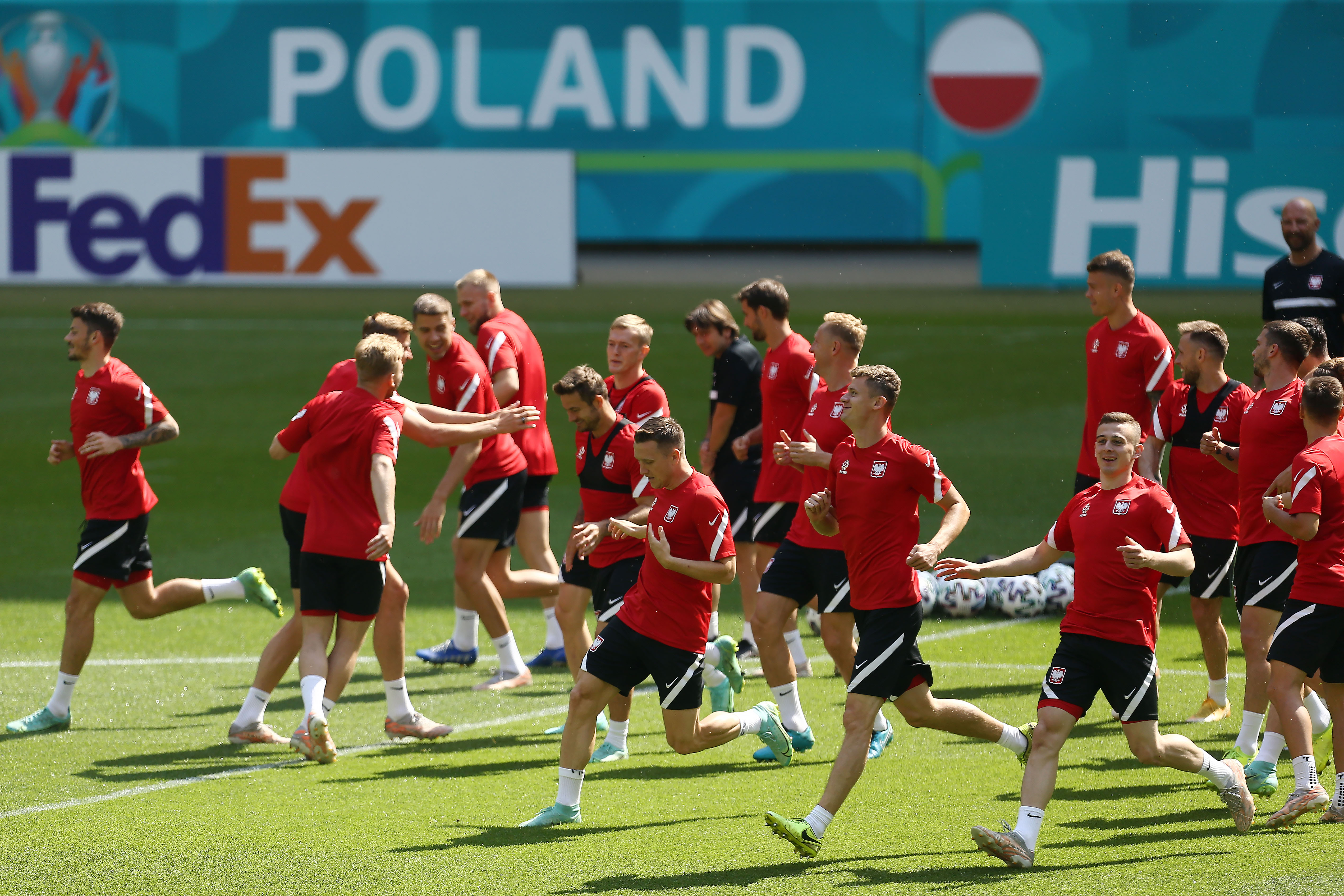 Ciepłe słowa wobec reprezentanta Polski. “Gra, bo jest dobry. Posiada odpowiednią jakość”