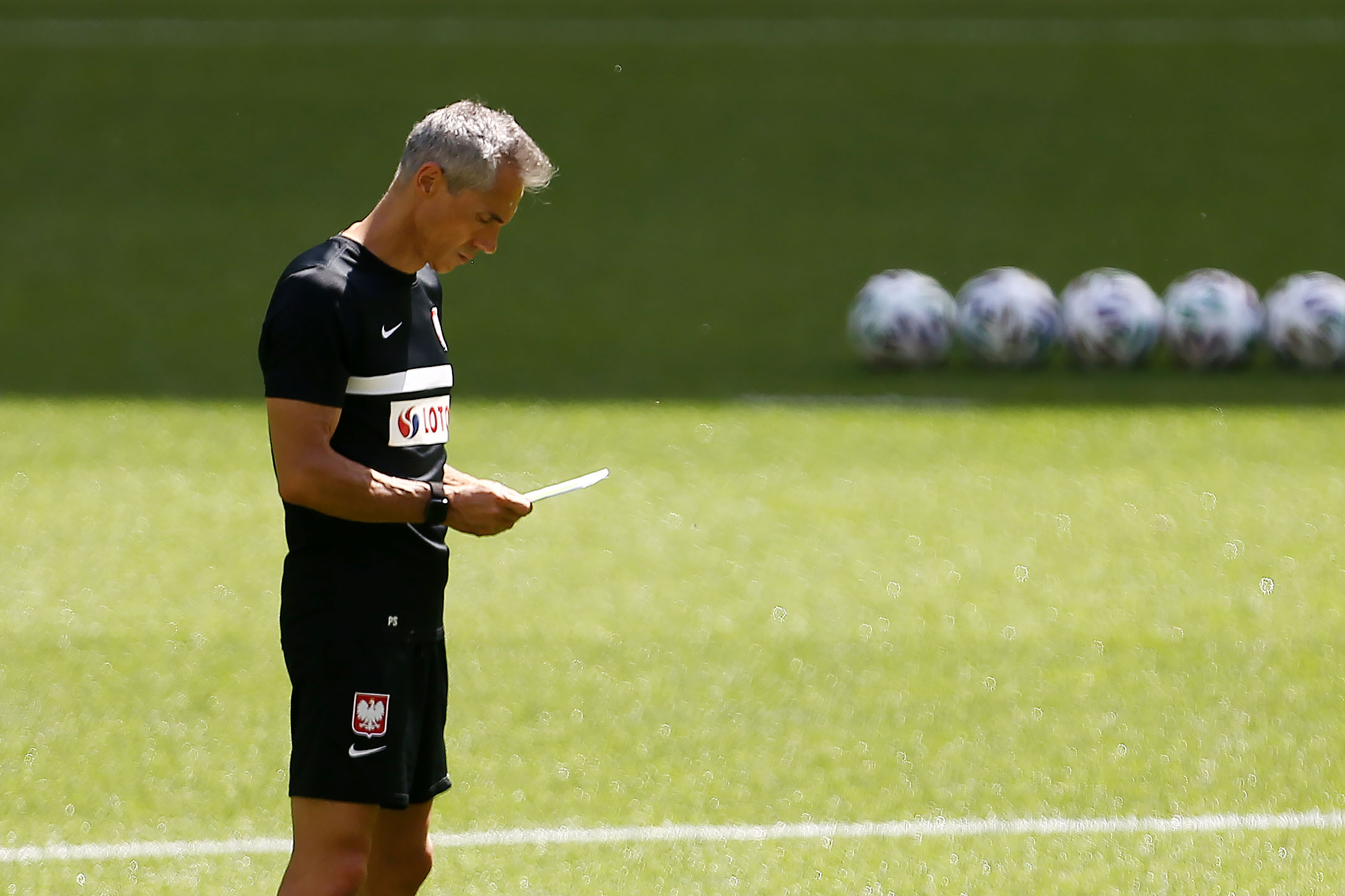 Paulo Sousa nie pojawi się na hicie PKO Ekstraklasy. Selekcjoner ma inne plany