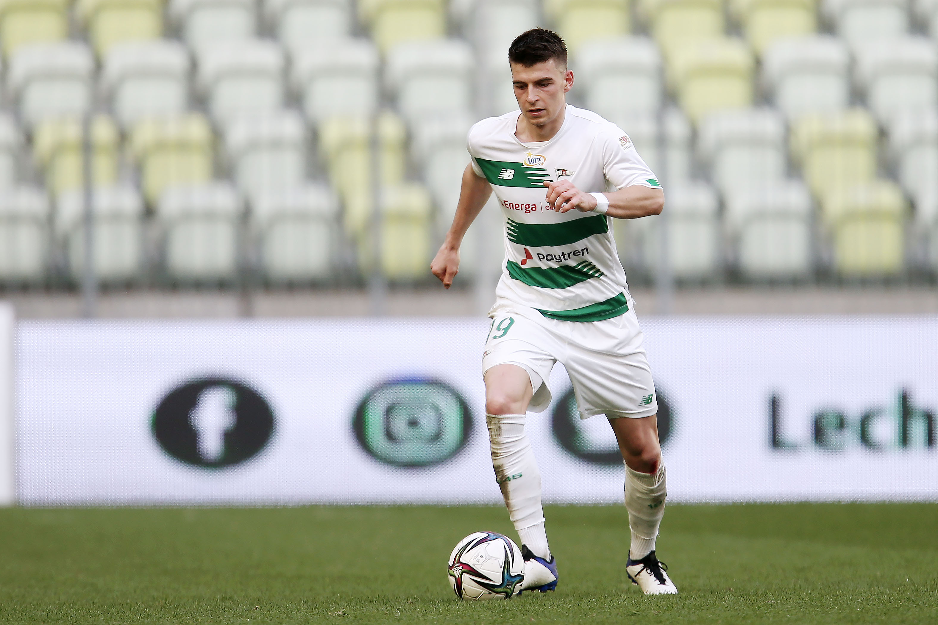 Karol Fila zmienia barwy klubowe! Będzie grał w Ligue 1. Jest pełne porozumienie [NASZ NEWS]