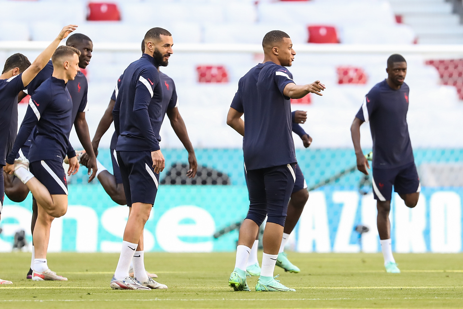 Kylian Mbappe zepsuł atmosferę w reprezentacji Francji. Kulisy klęski mistrzów świata