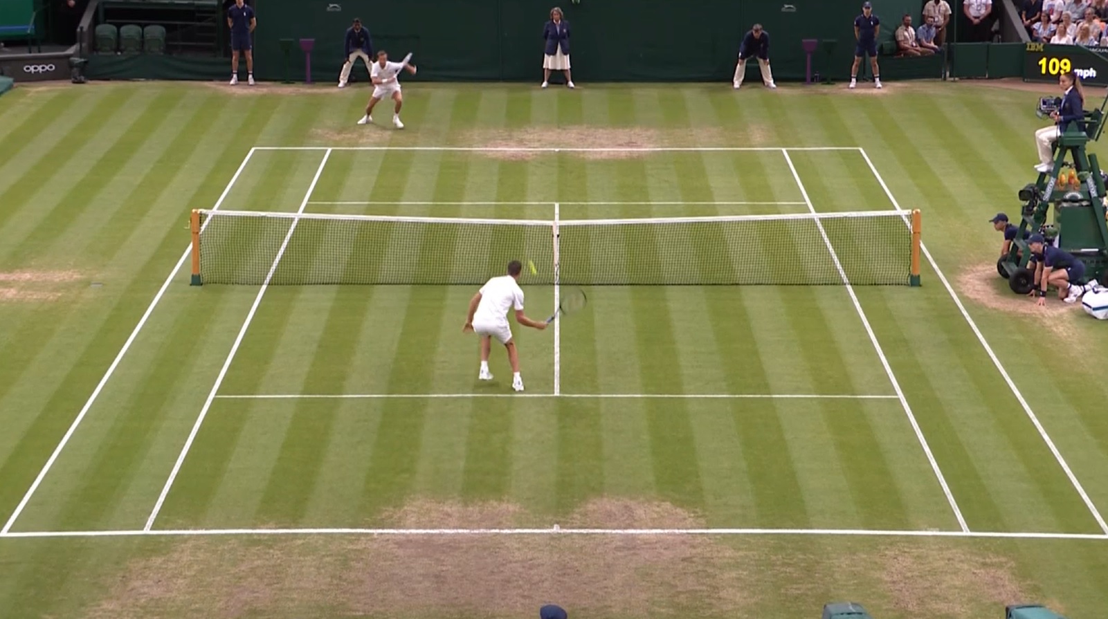 Hubert Hurkacz sprawił wielką sensację! W pięciu setach pokonał faworyta i zagra z Rogerem Federerem! [WIDEO]