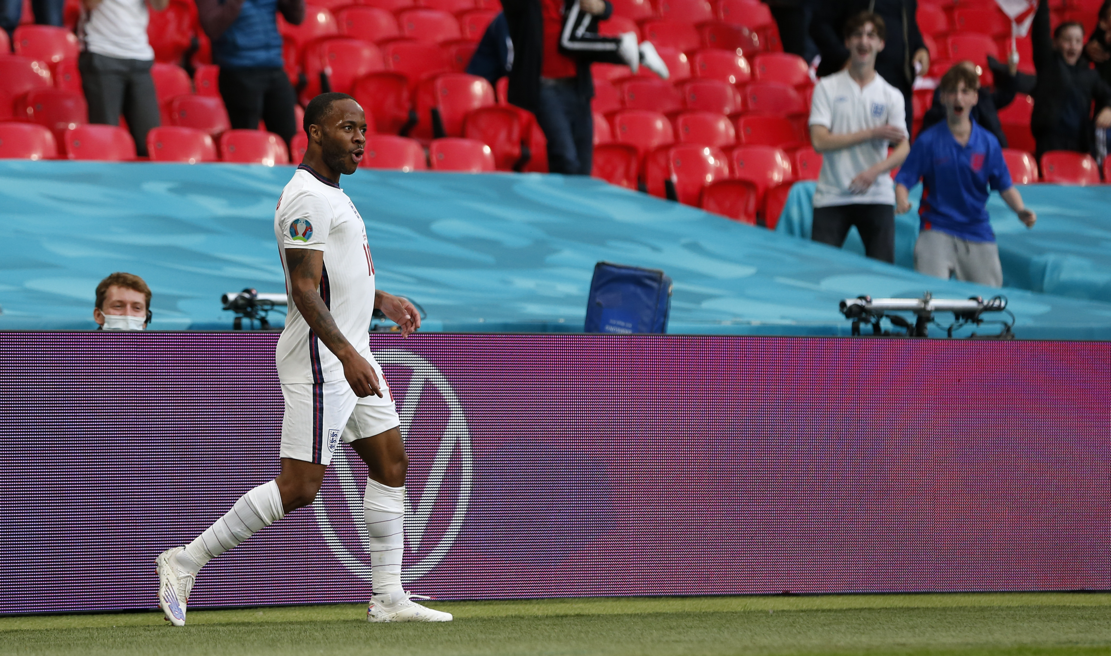 Raheem Sterling przepytany po meczu z Danią. "Nie mam wątpliwości, że to był karny"